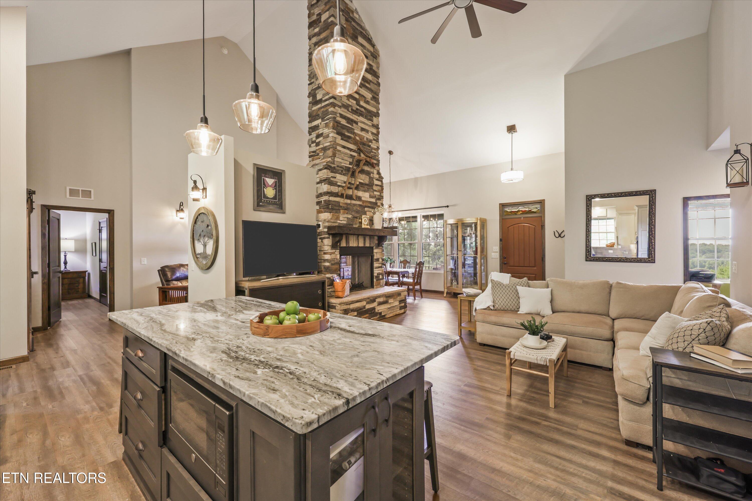 123 Cheoah Trail Sweetwater TN 37874
