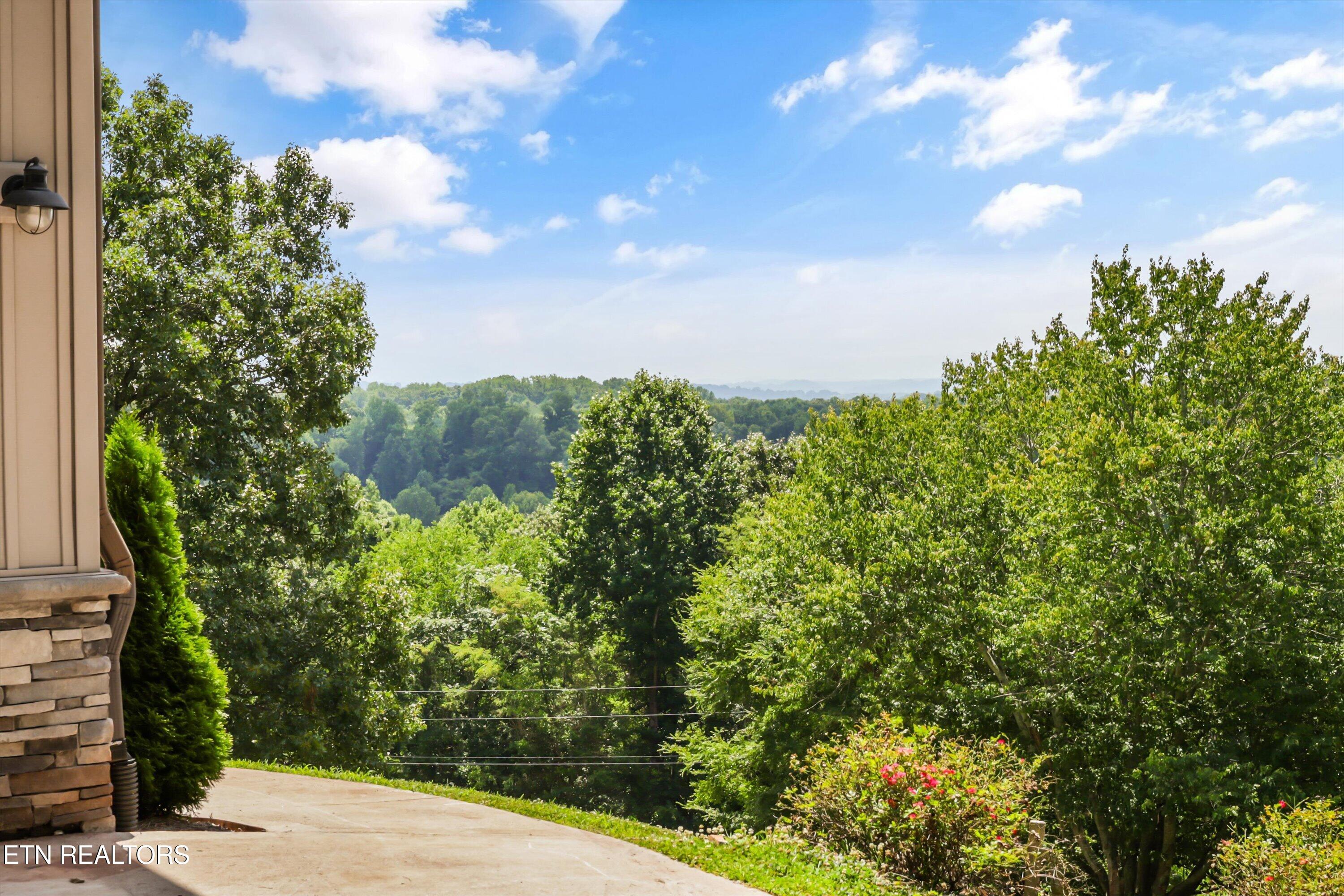 123 Cheoah Trail Sweetwater TN 37874