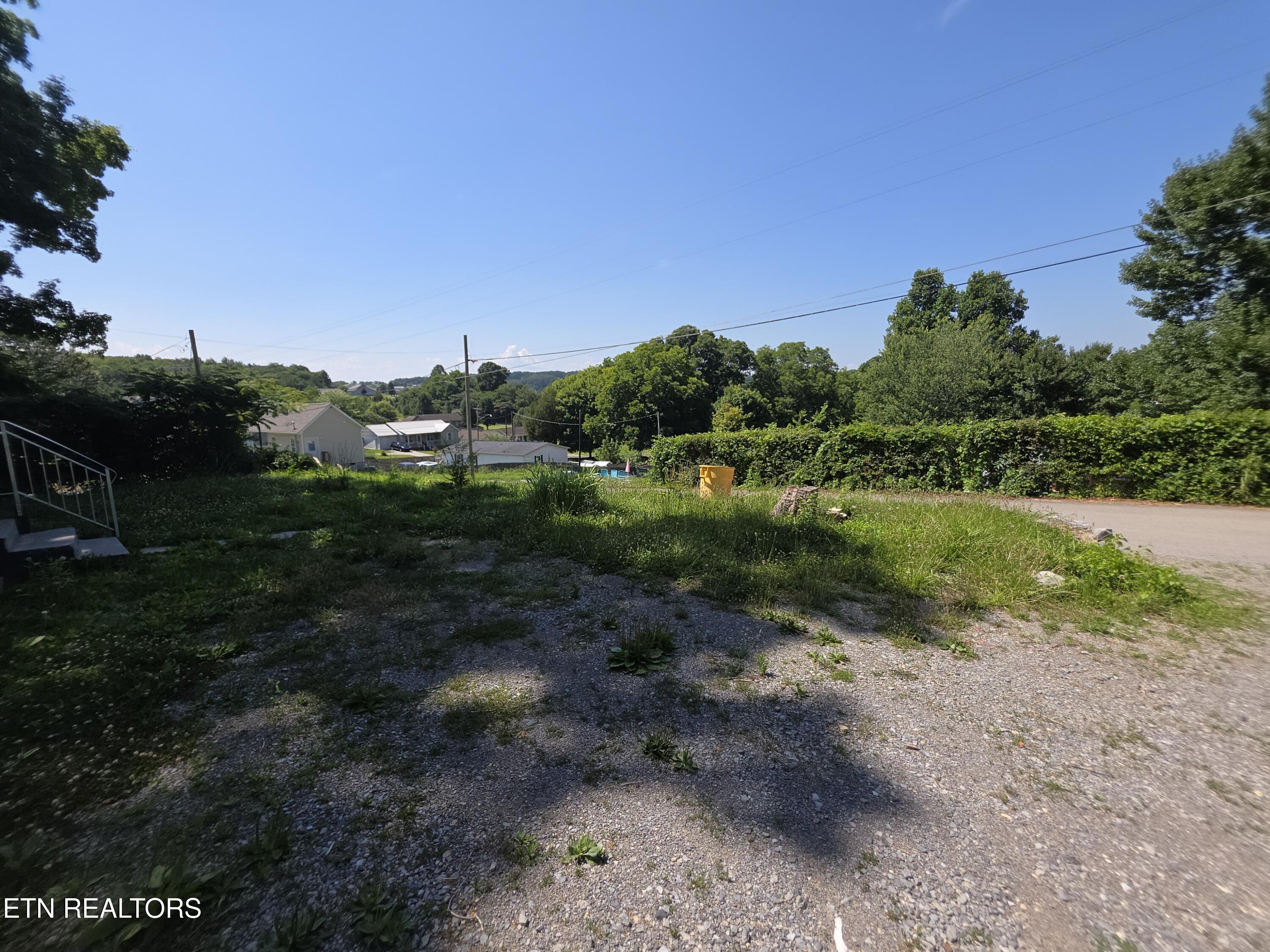 1101 Beardshire Street Sweetwater TN 37874