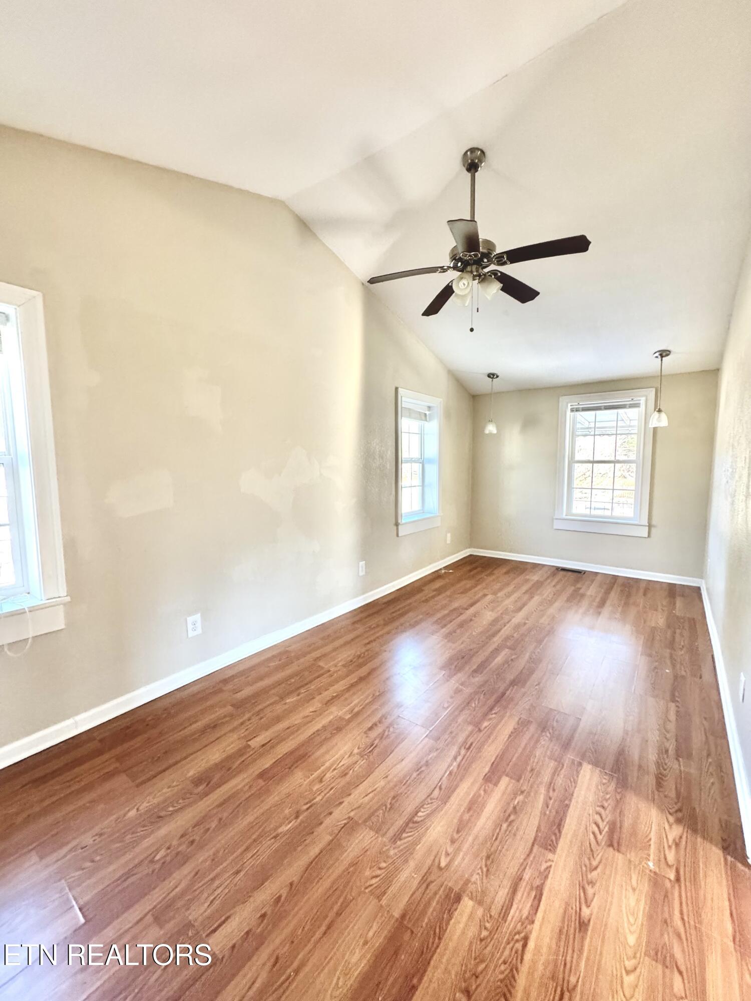 3613 Lake City Highway Rocky Top TN 37769