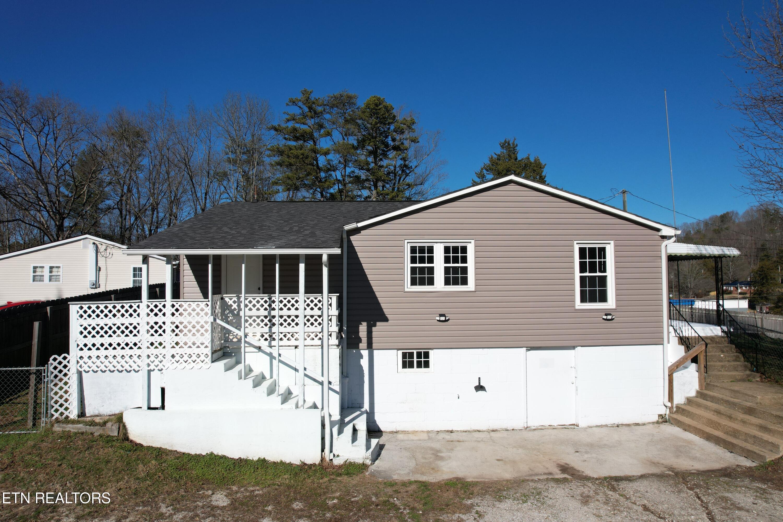 3613 Lake City Highway Rocky Top TN 37769