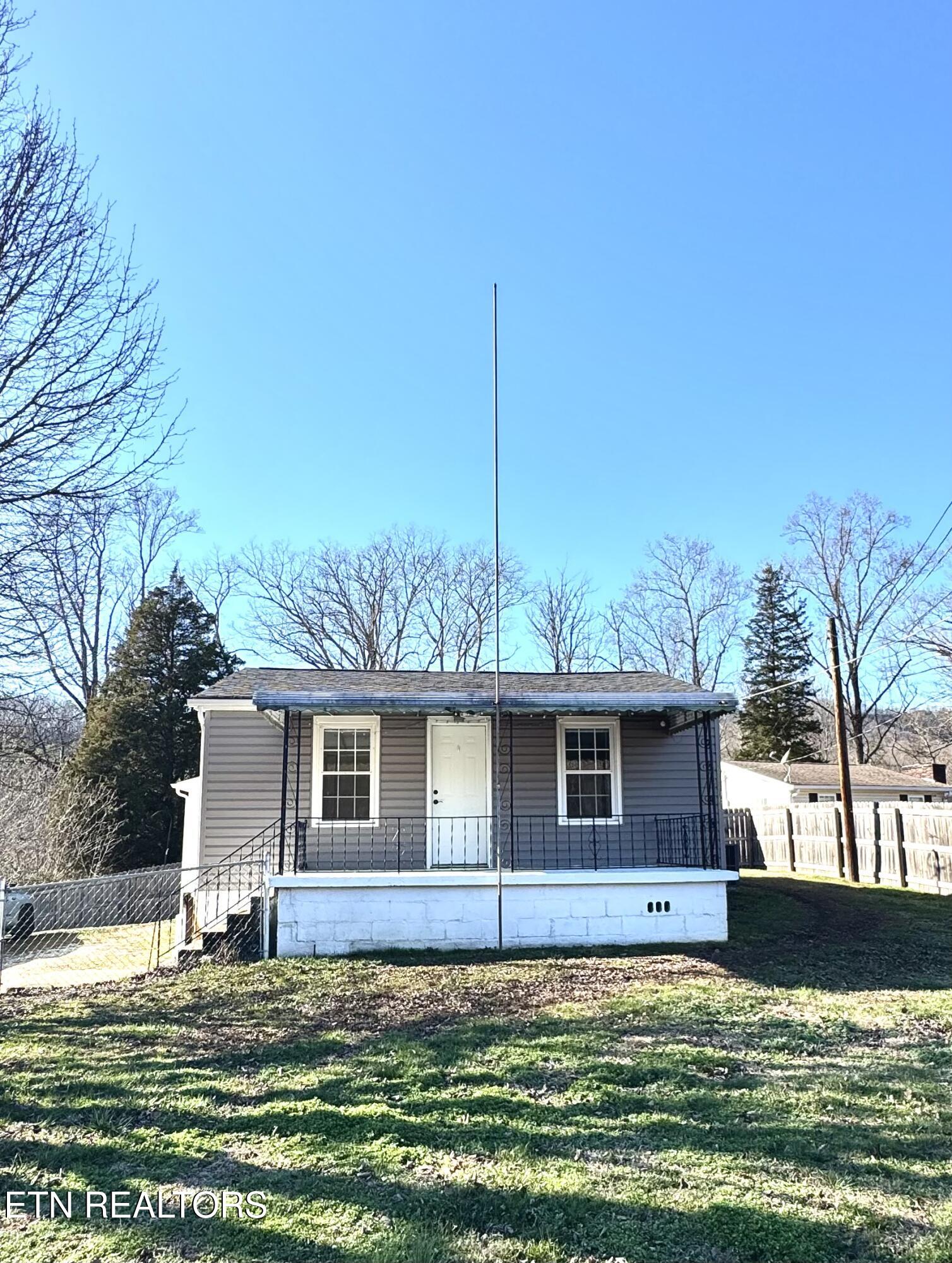 3613 Lake City Highway Rocky Top TN 37769