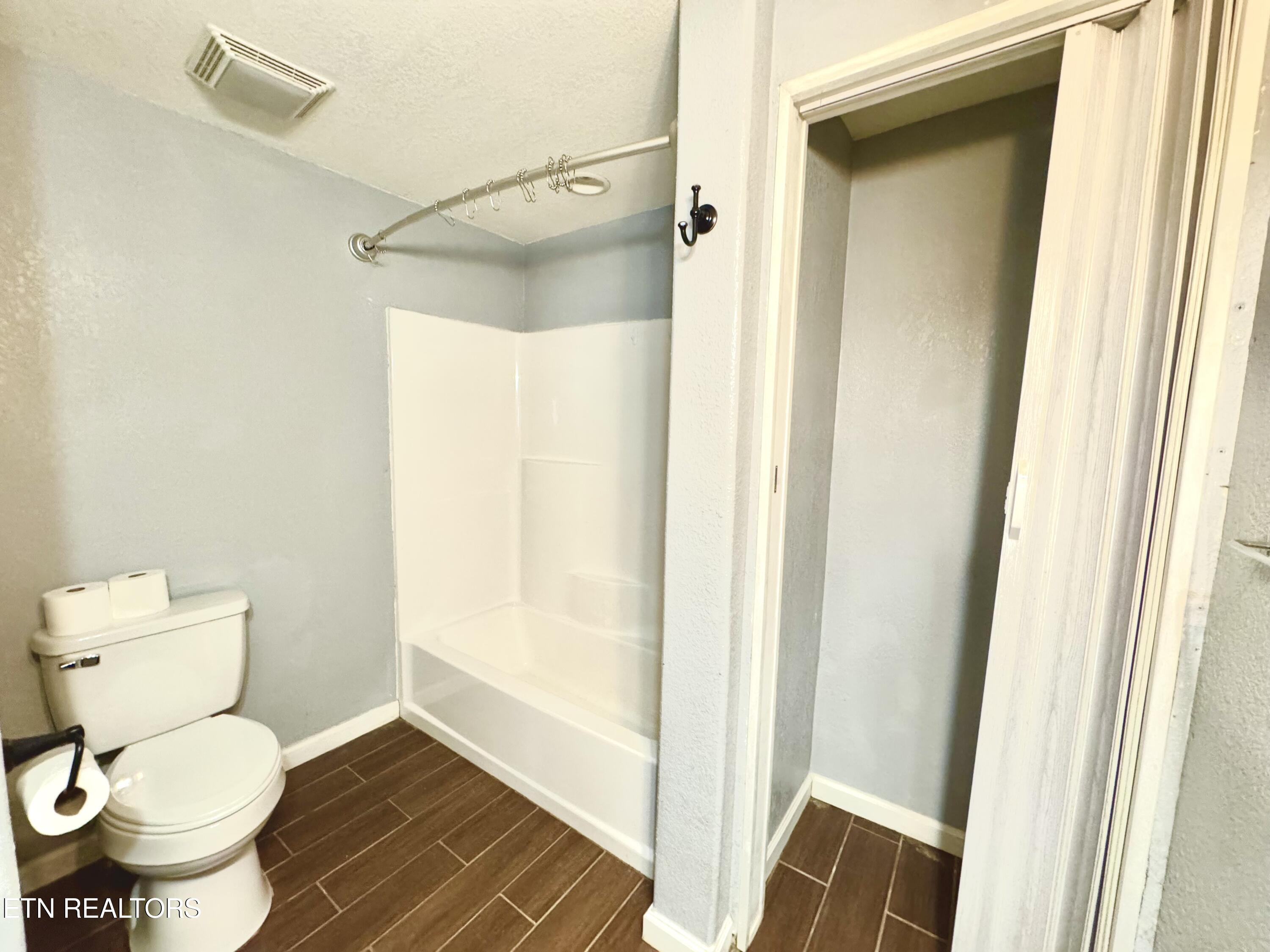 3613 Lake City Highway Rocky Top TN 37769