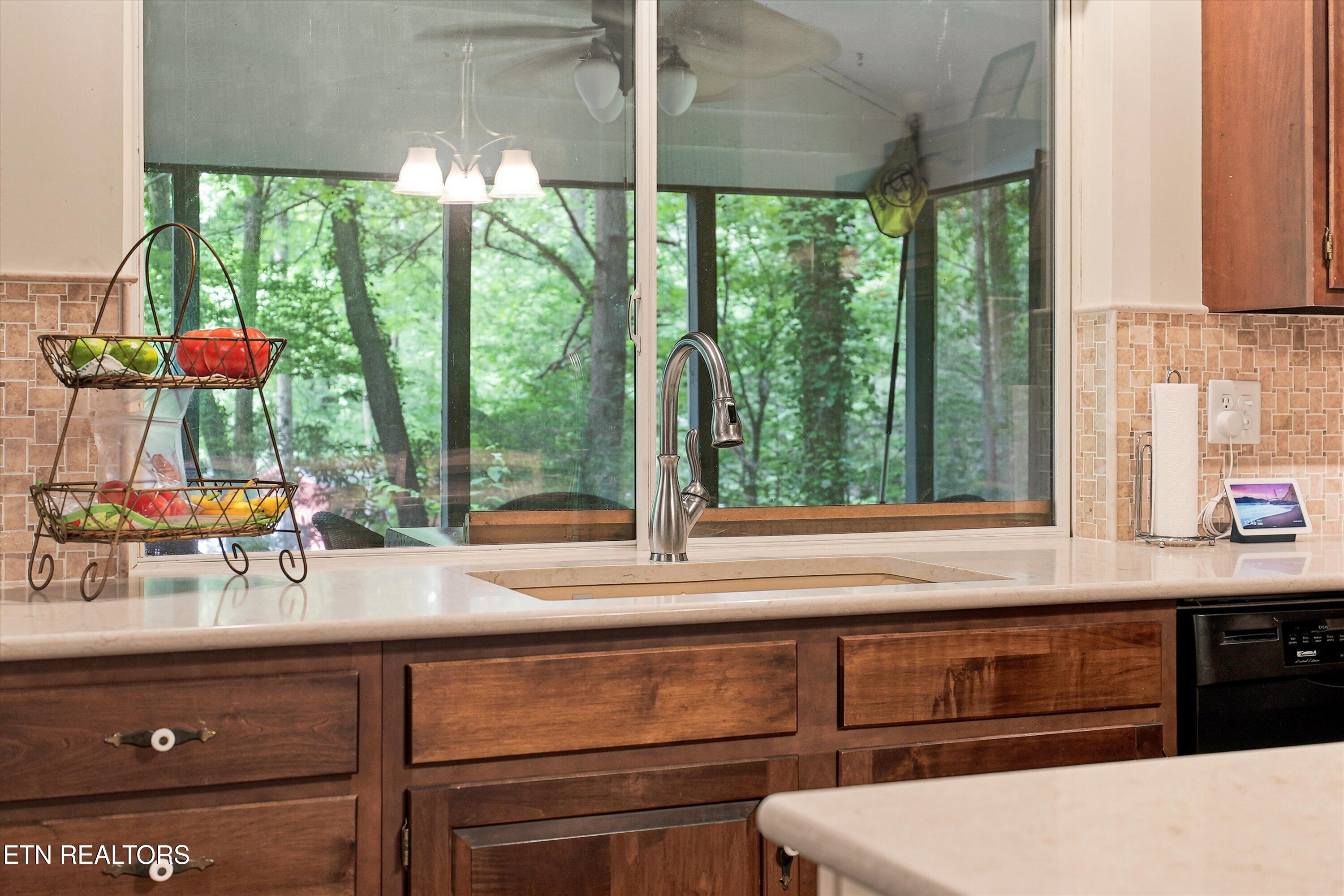 211 Webb Creek Skyline Drive Gatlinburg TN 37738