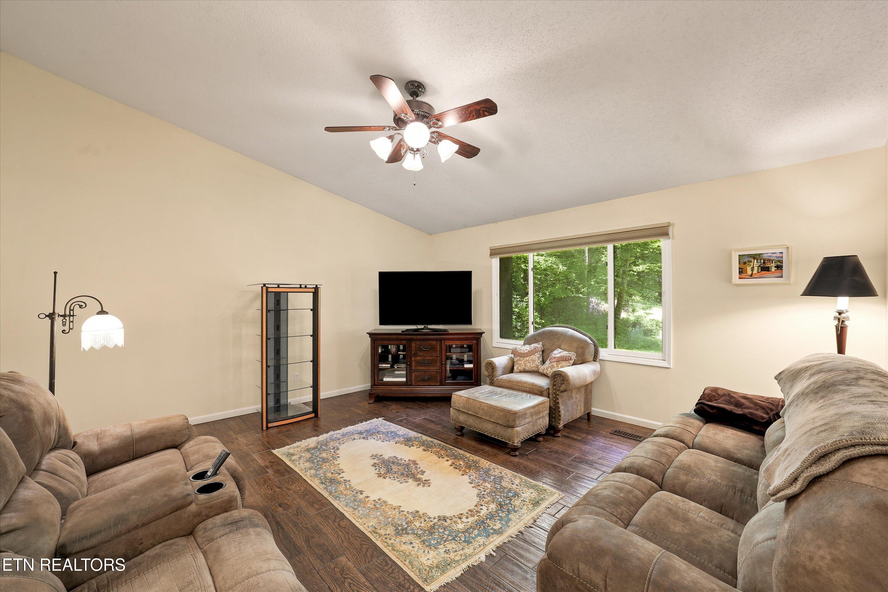 211 Webb Creek Skyline Drive Gatlinburg TN 37738