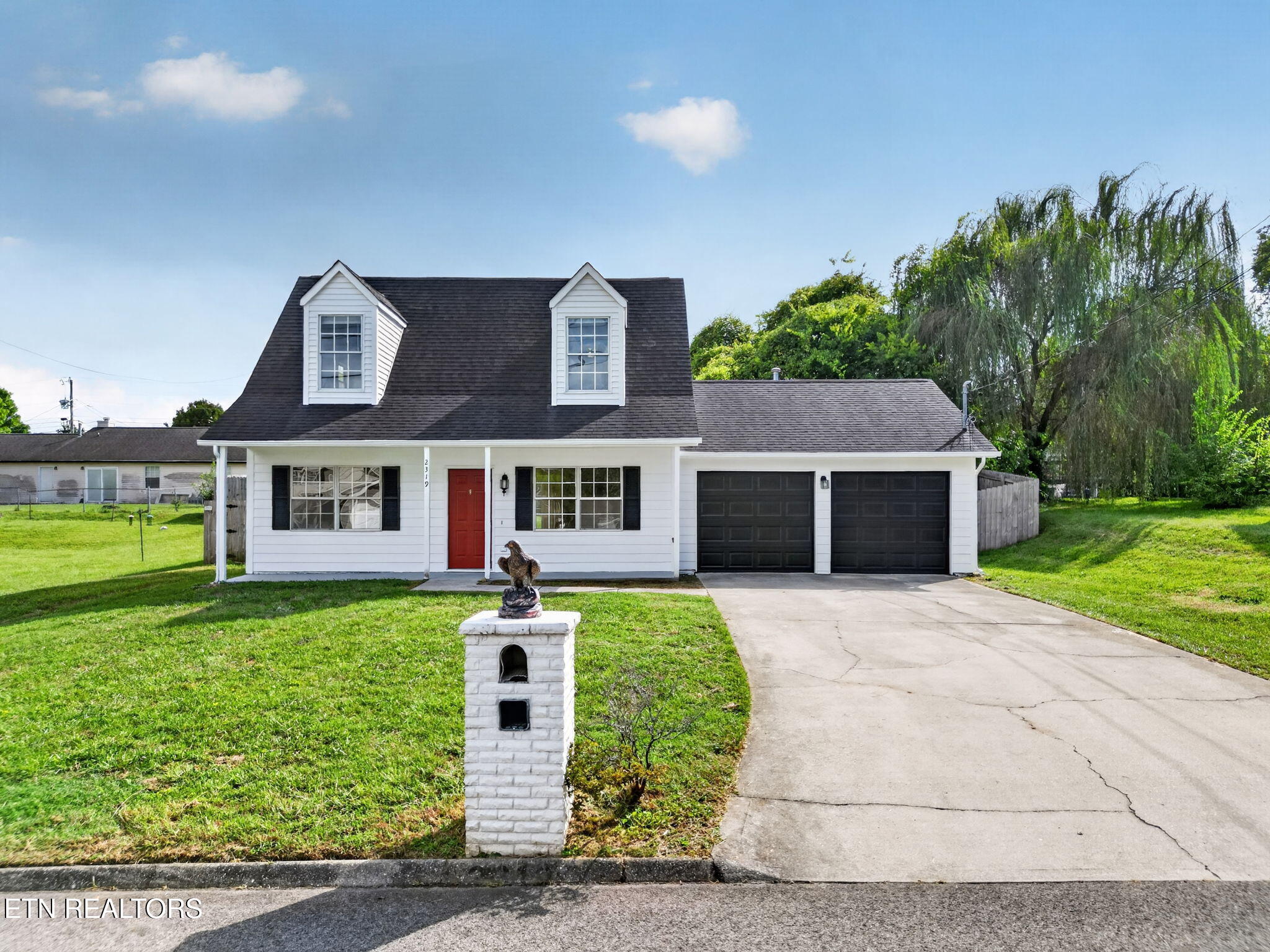 2319 Crestpark Road Knoxville TN 37912
