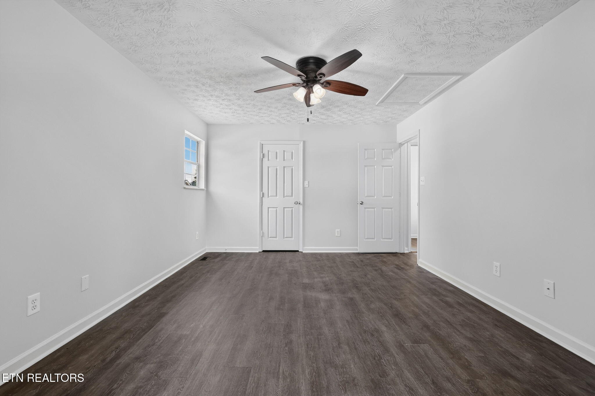 2319 Crestpark Road Knoxville TN 37912