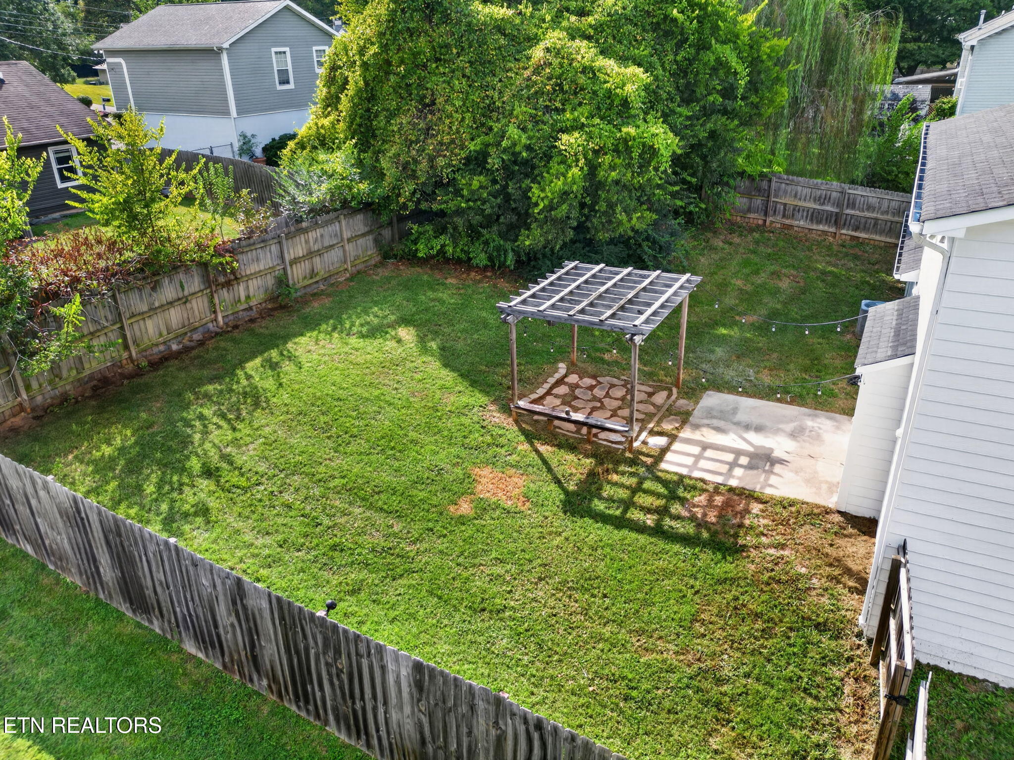 2319 Crestpark Road Knoxville TN 37912
