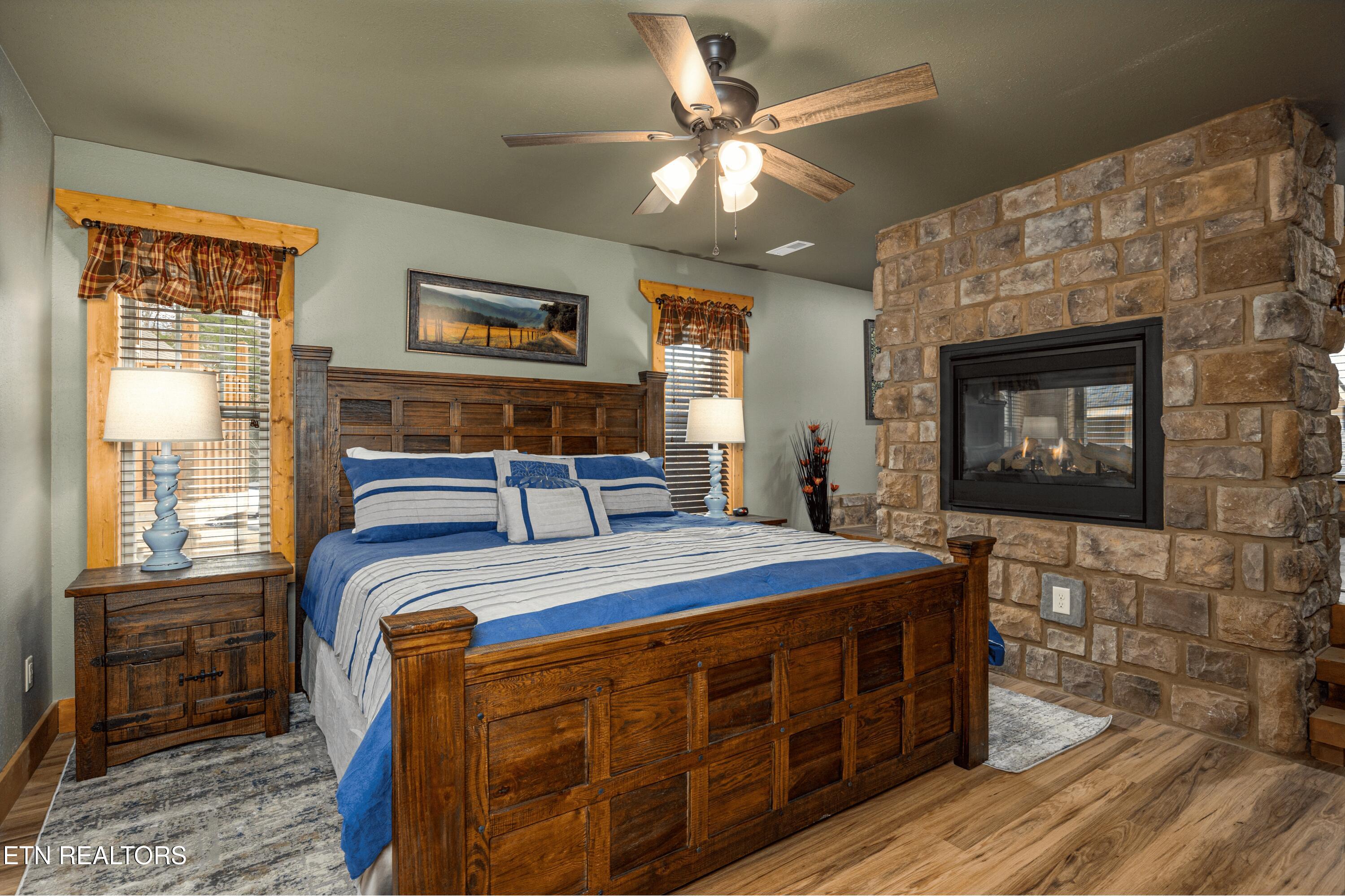 1011 Potters Way Gatlinburg TN 37738