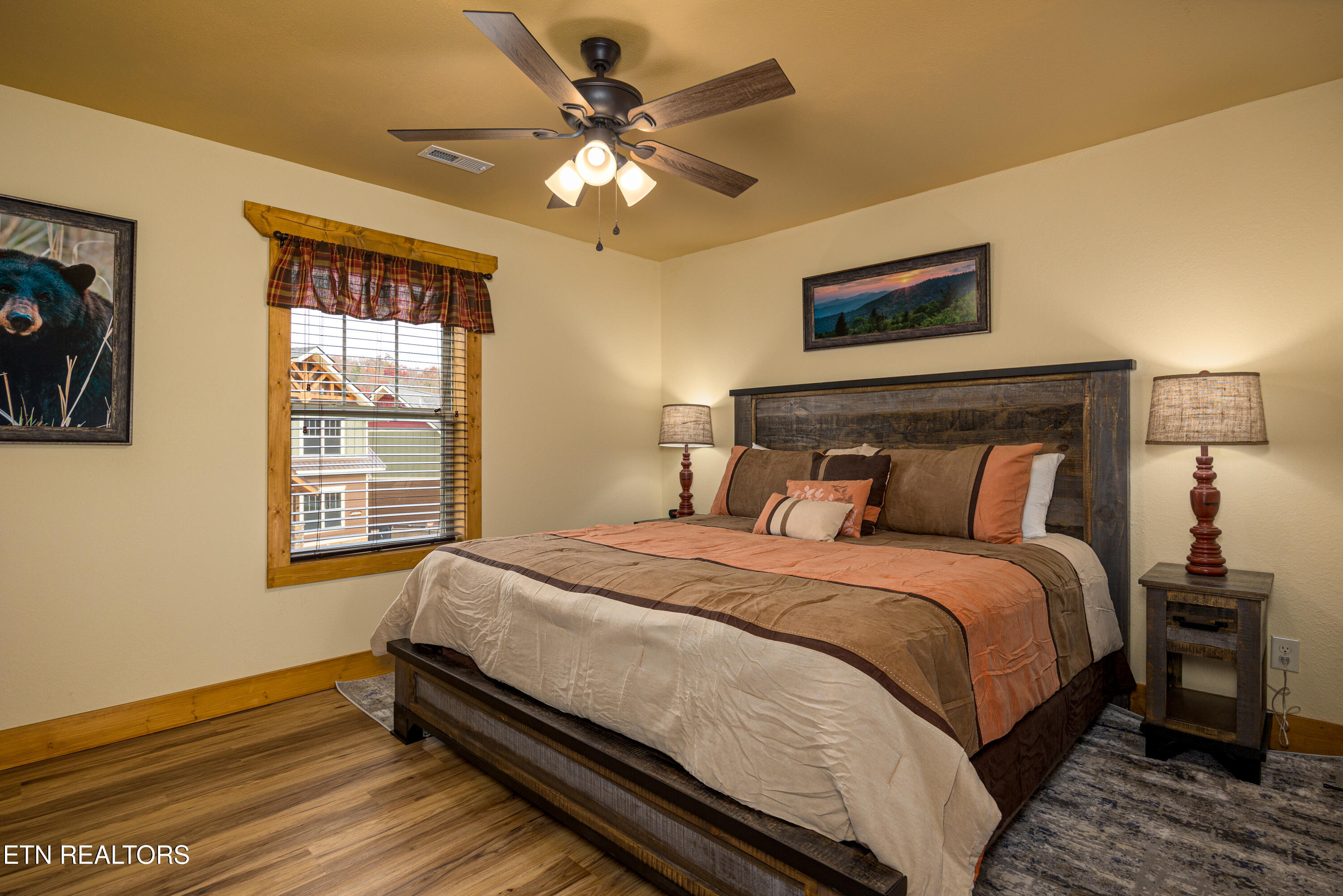 1011 Potters Way Gatlinburg TN 37738