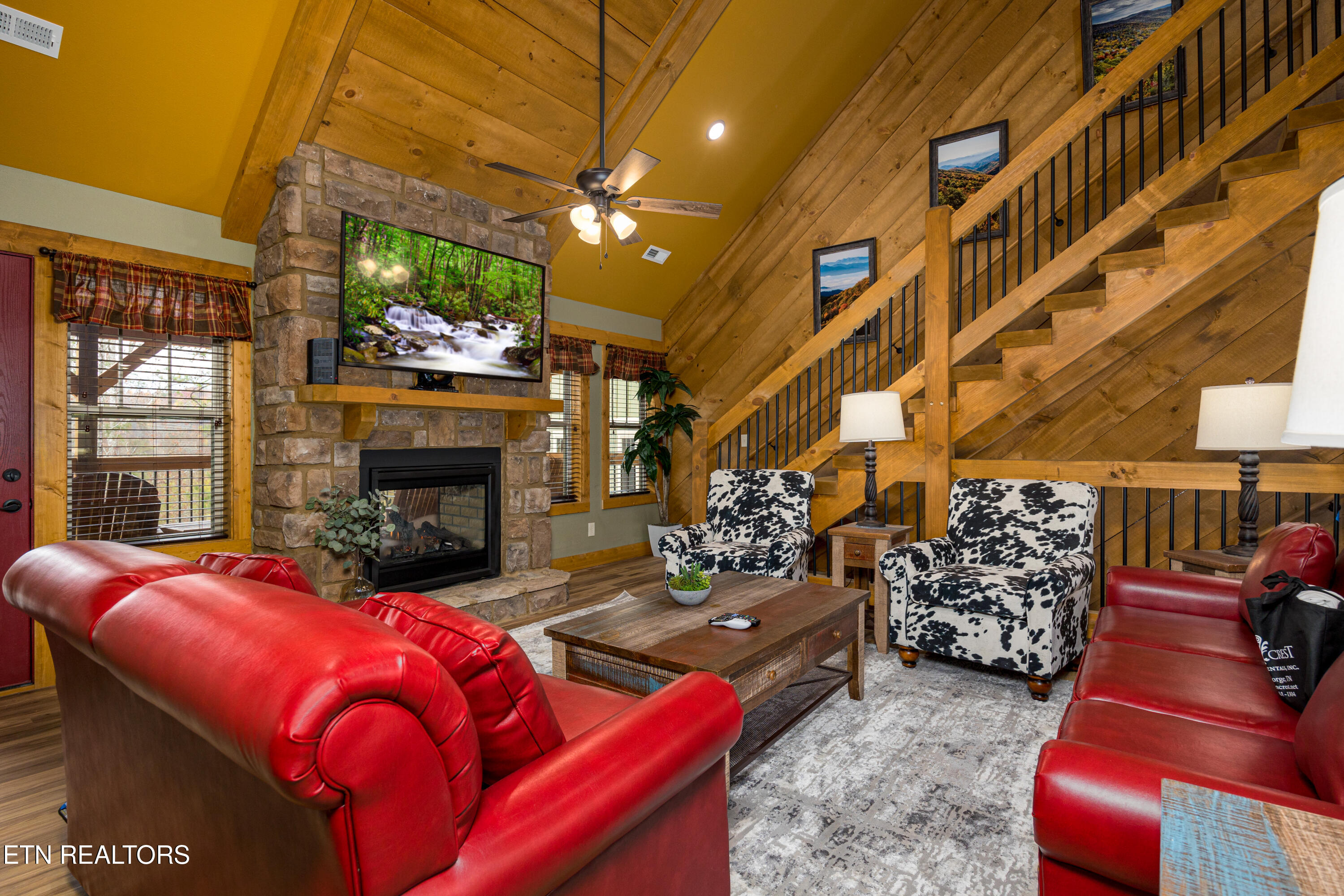 1011 Potters Way Gatlinburg TN 37738