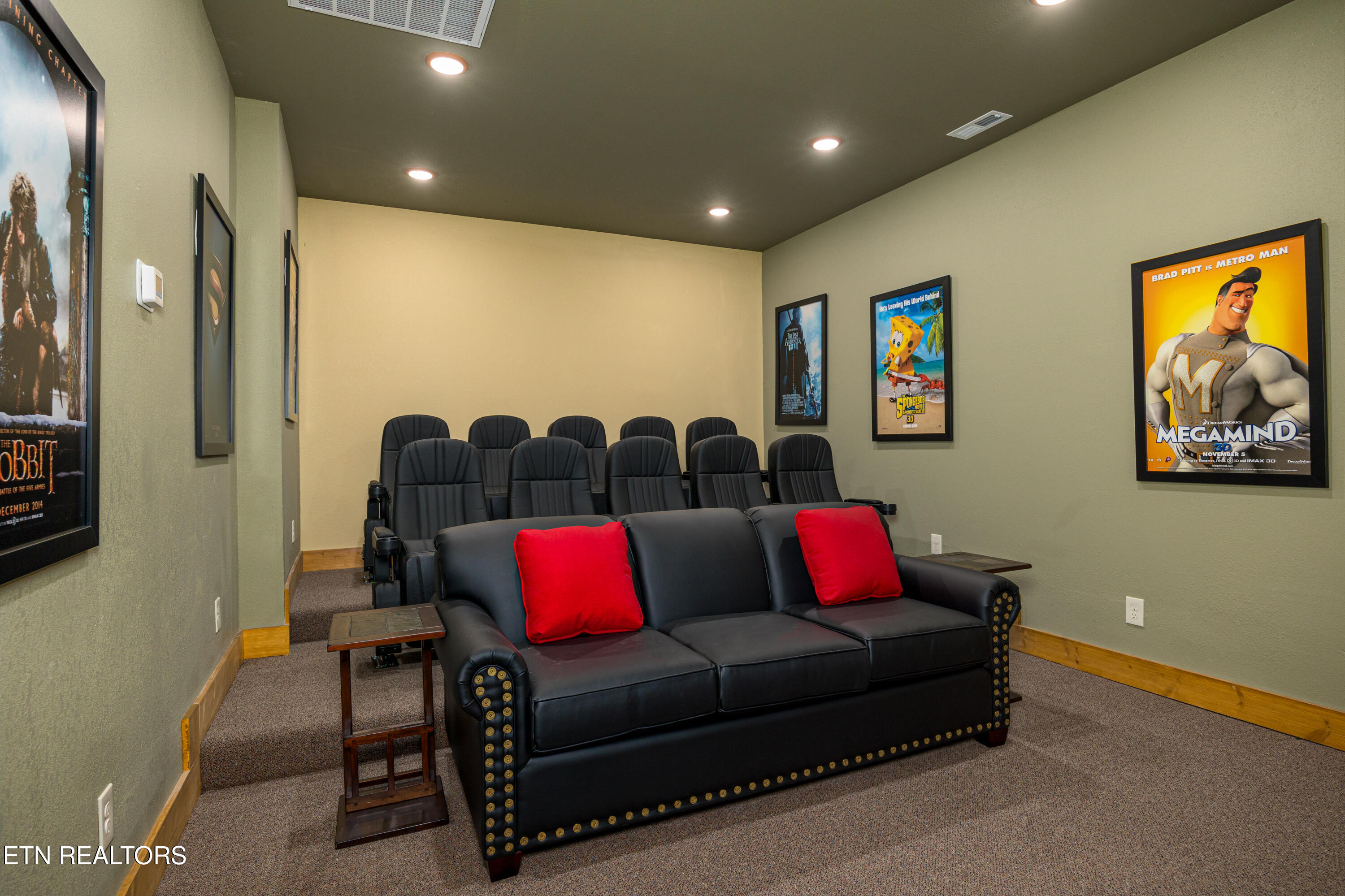 1011 Potters Way Gatlinburg TN 37738