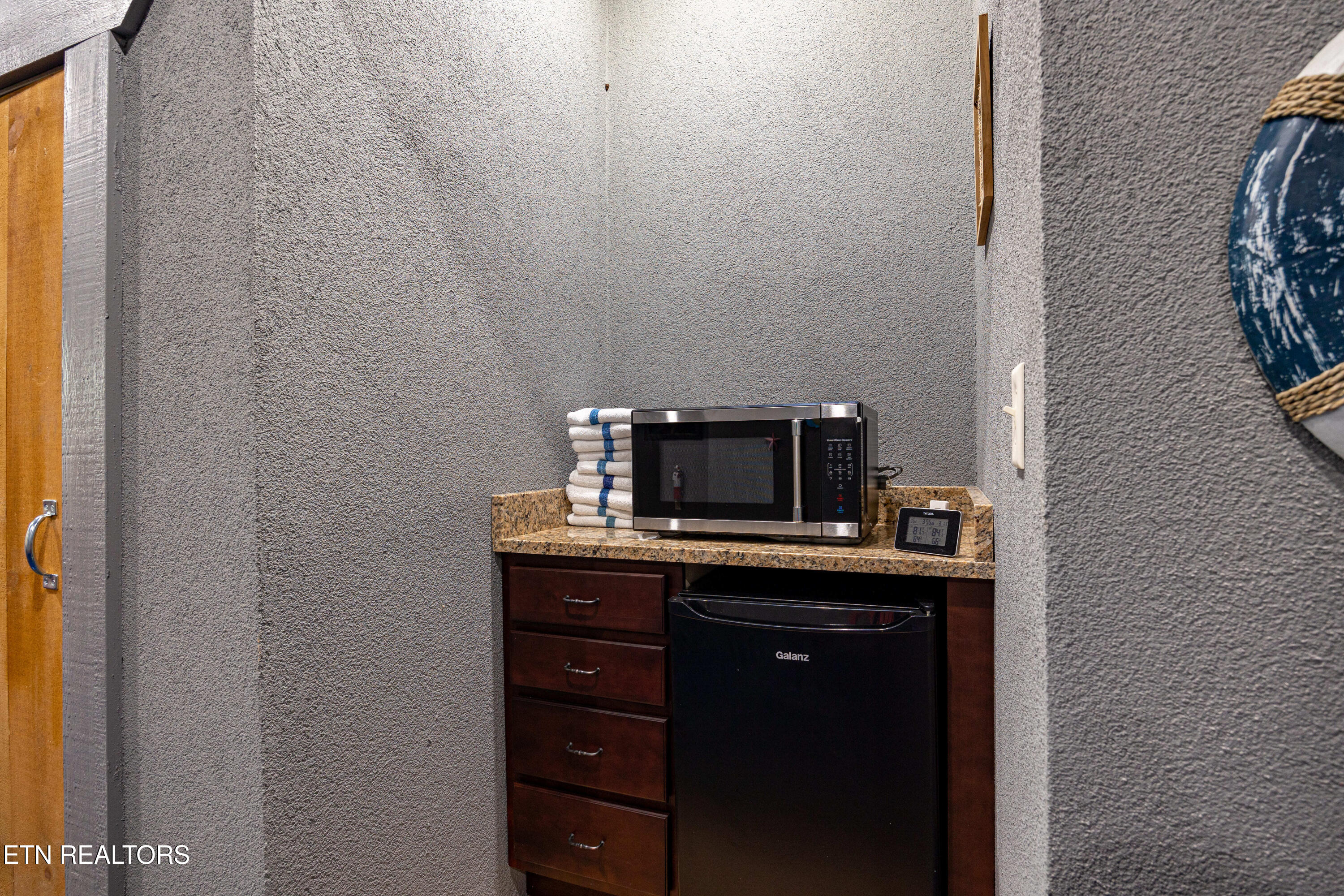 1011 Potters Way Gatlinburg TN 37738