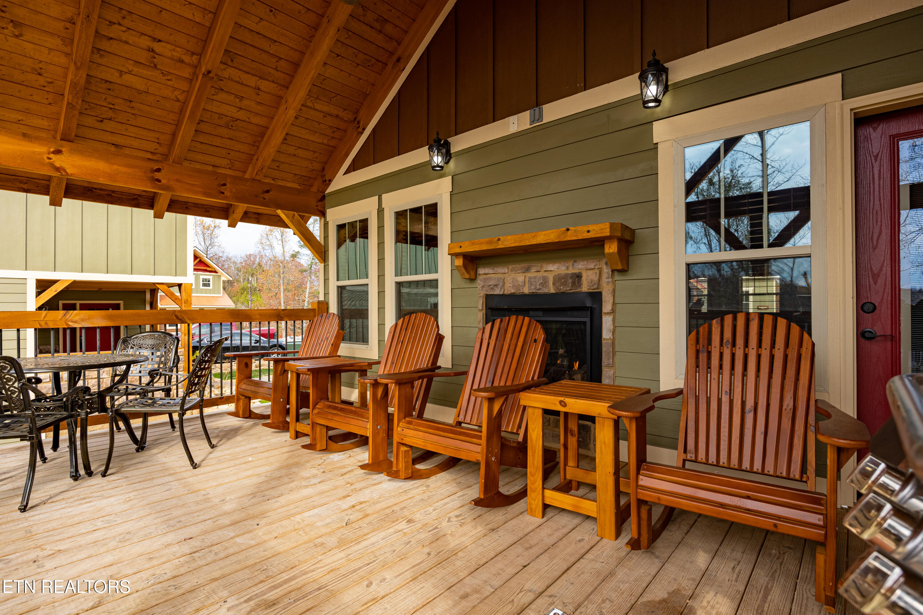 1011 Potters Way Gatlinburg TN 37738