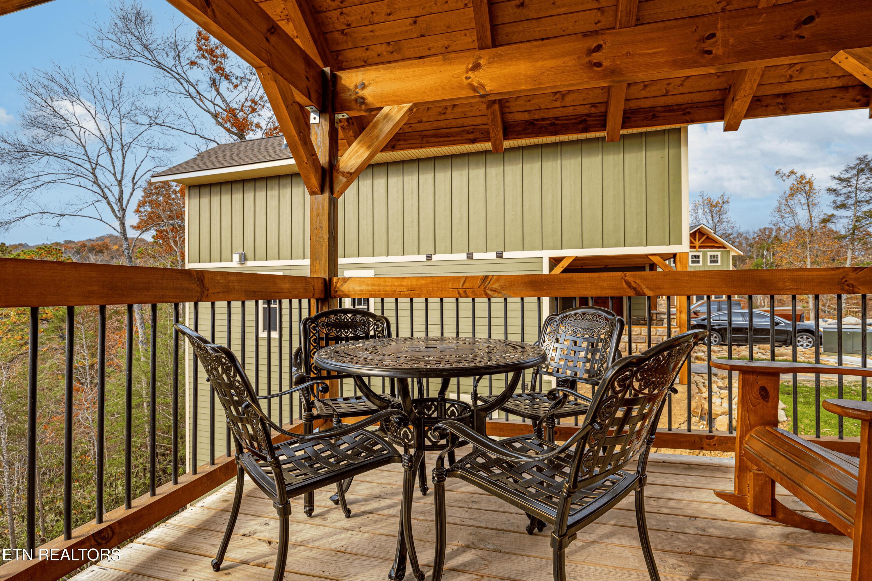 1011 Potters Way Gatlinburg TN 37738