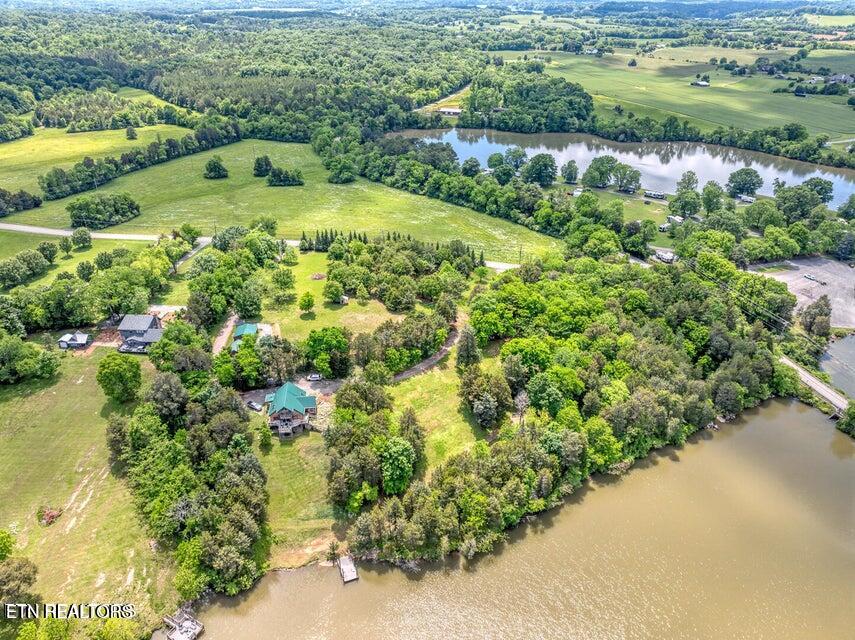 3560 Old Lowe's Ferry Road Louisville TN 37777