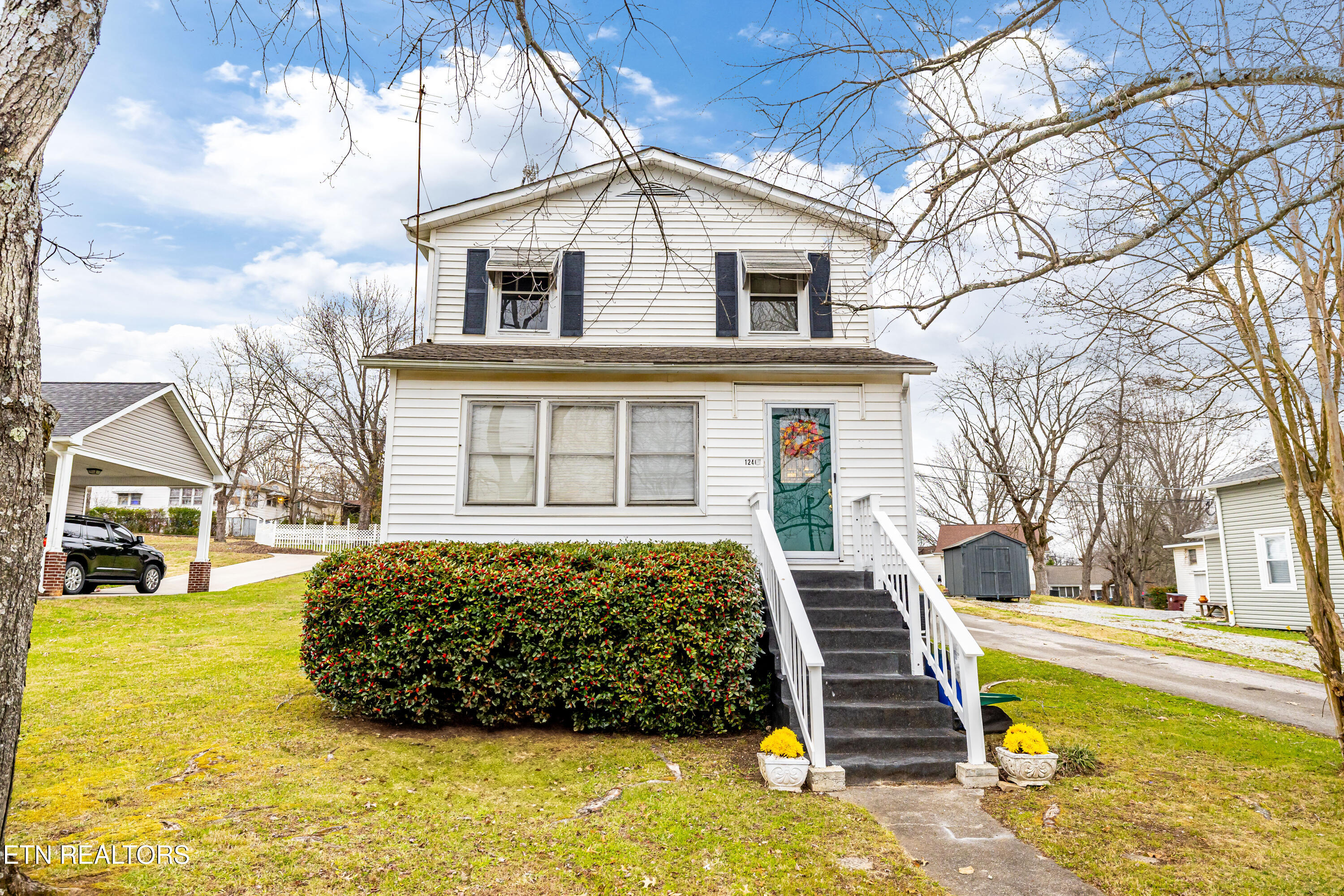 1240 N Wright Road Alcoa TN 37701