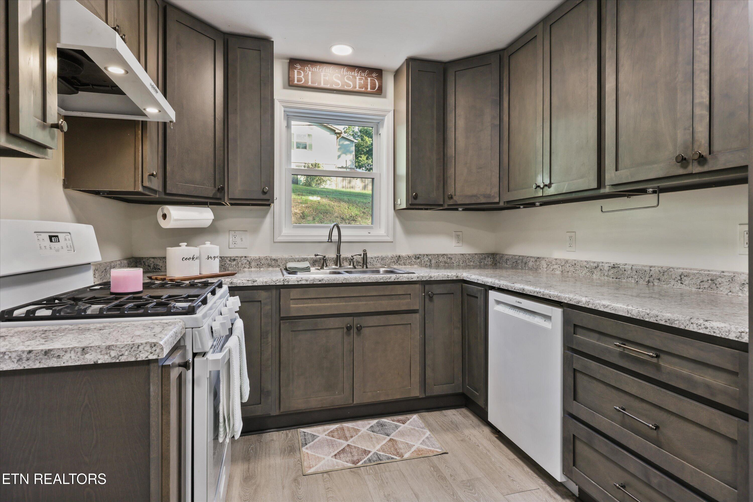 129 Amherst Lane Oak Ridge TN 37830