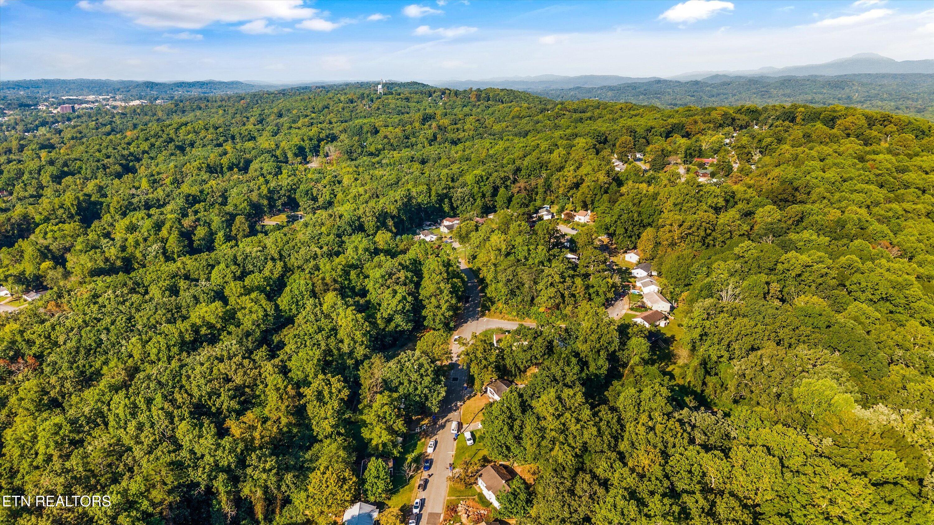 129 Amherst Lane Oak Ridge TN 37830
