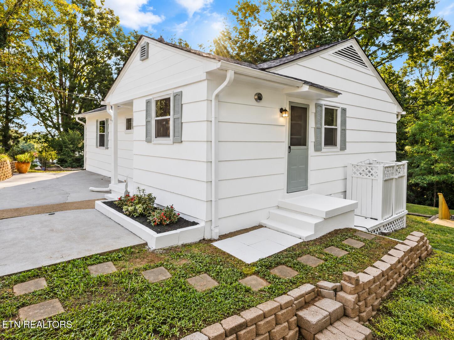 129 Amherst Lane Oak Ridge TN 37830