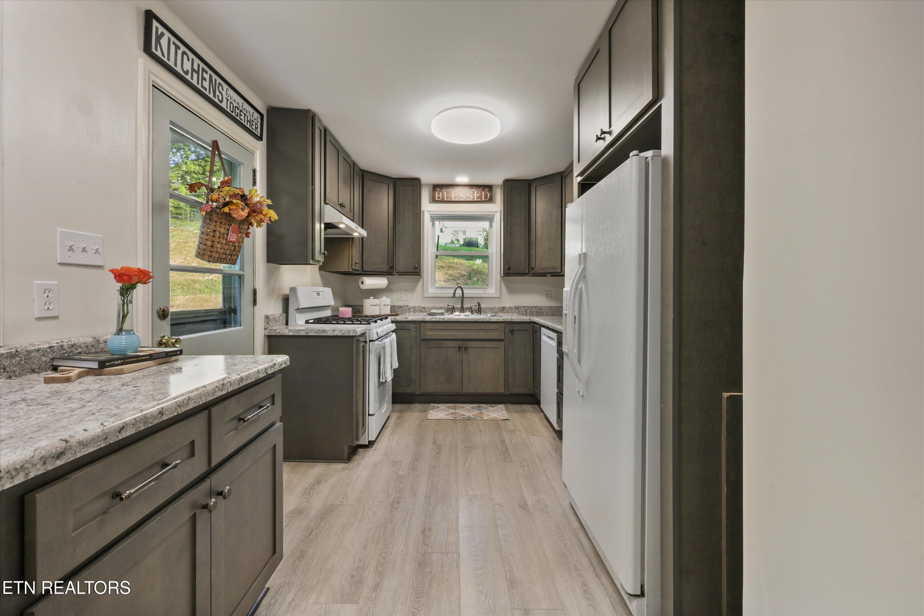 129 Amherst Lane Oak Ridge TN 37830