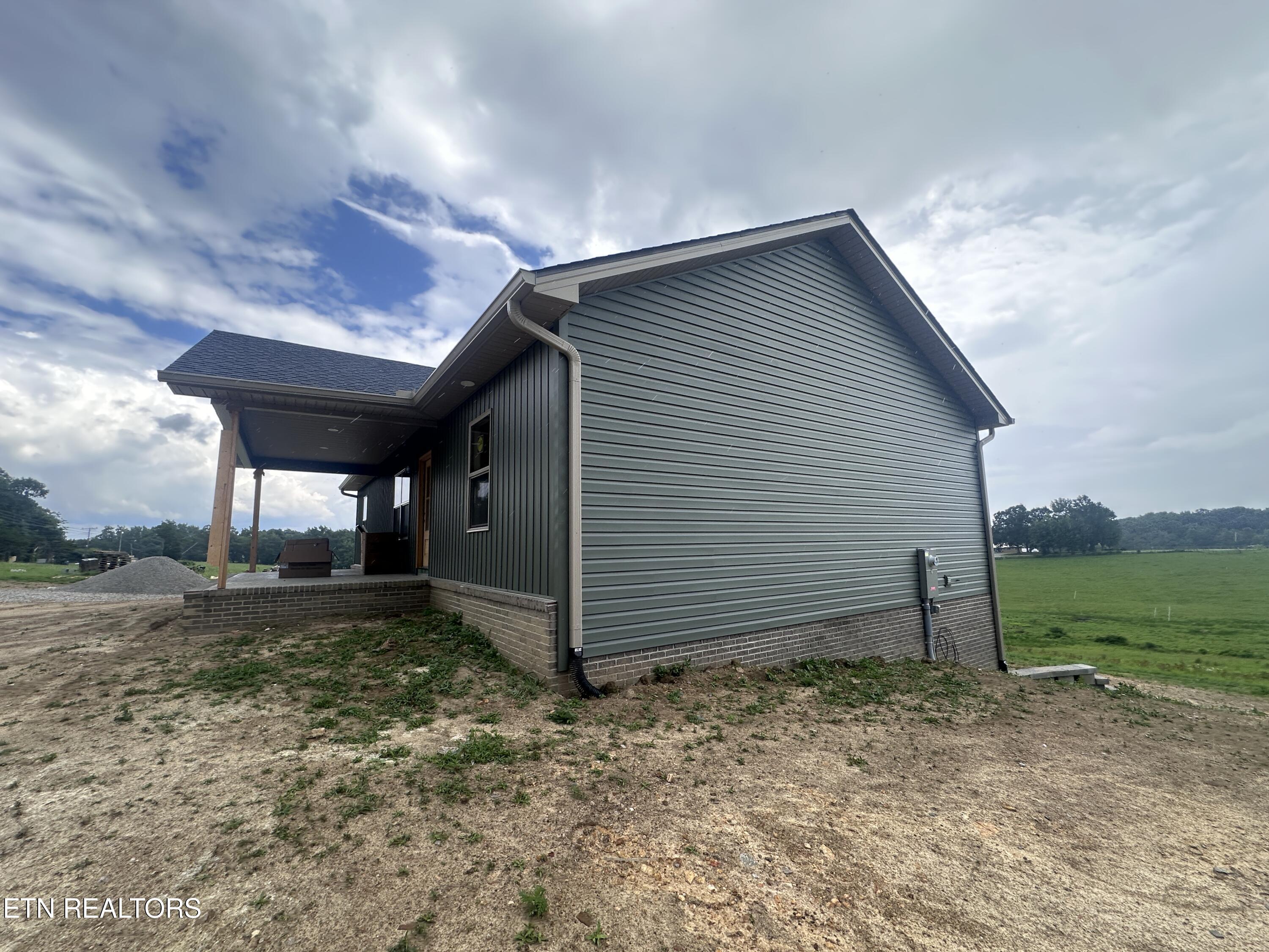 934 Allardt Highway Jamestown TN 38556