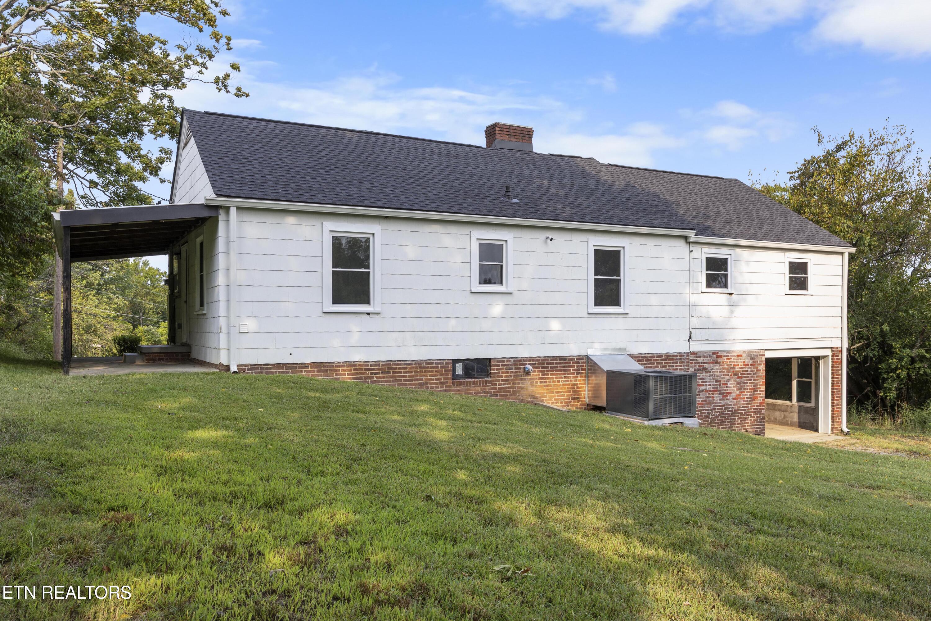 211 N Stooksbury Road Knoxville TN 37914