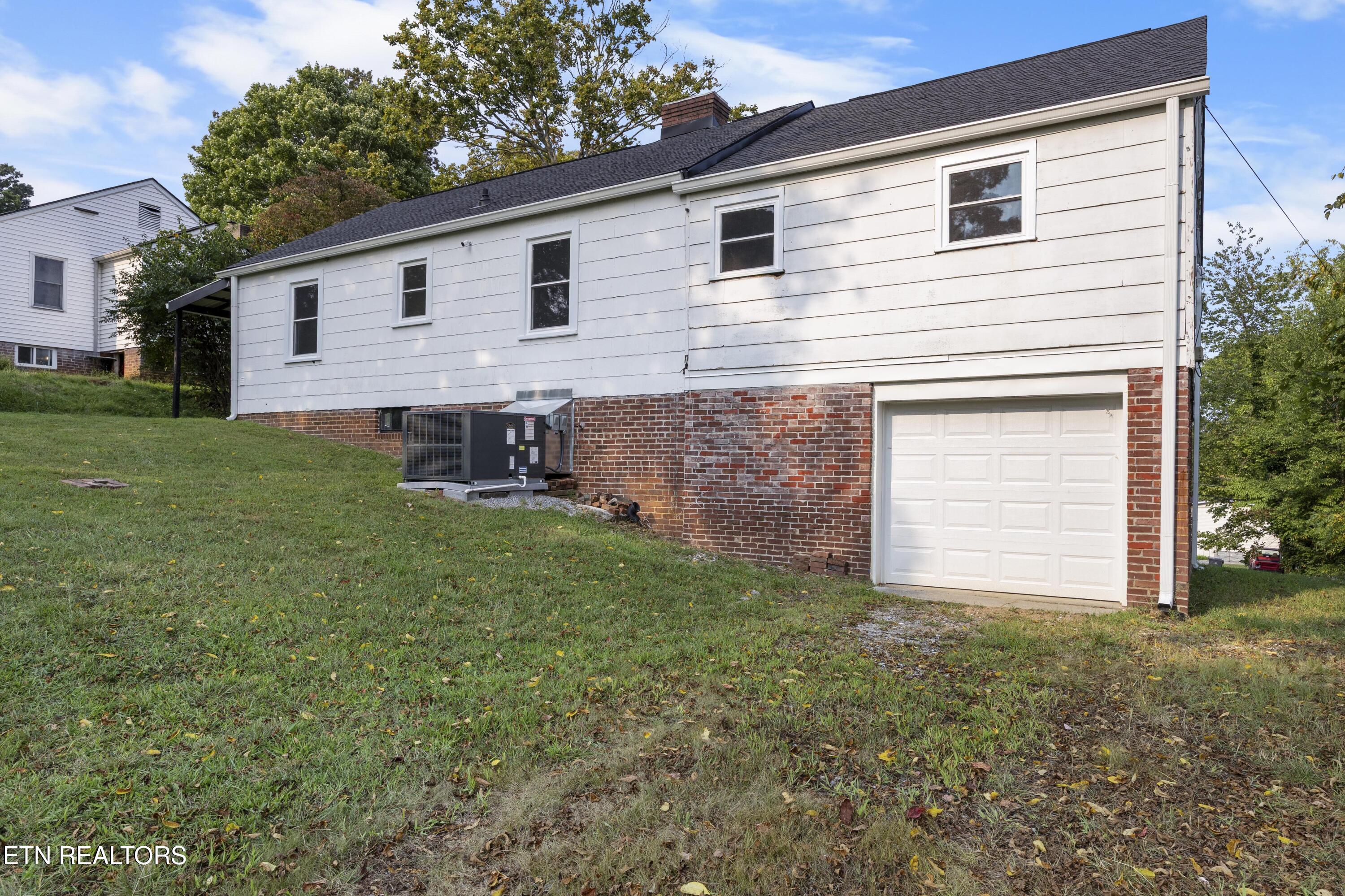 211 N Stooksbury Road Knoxville TN 37914