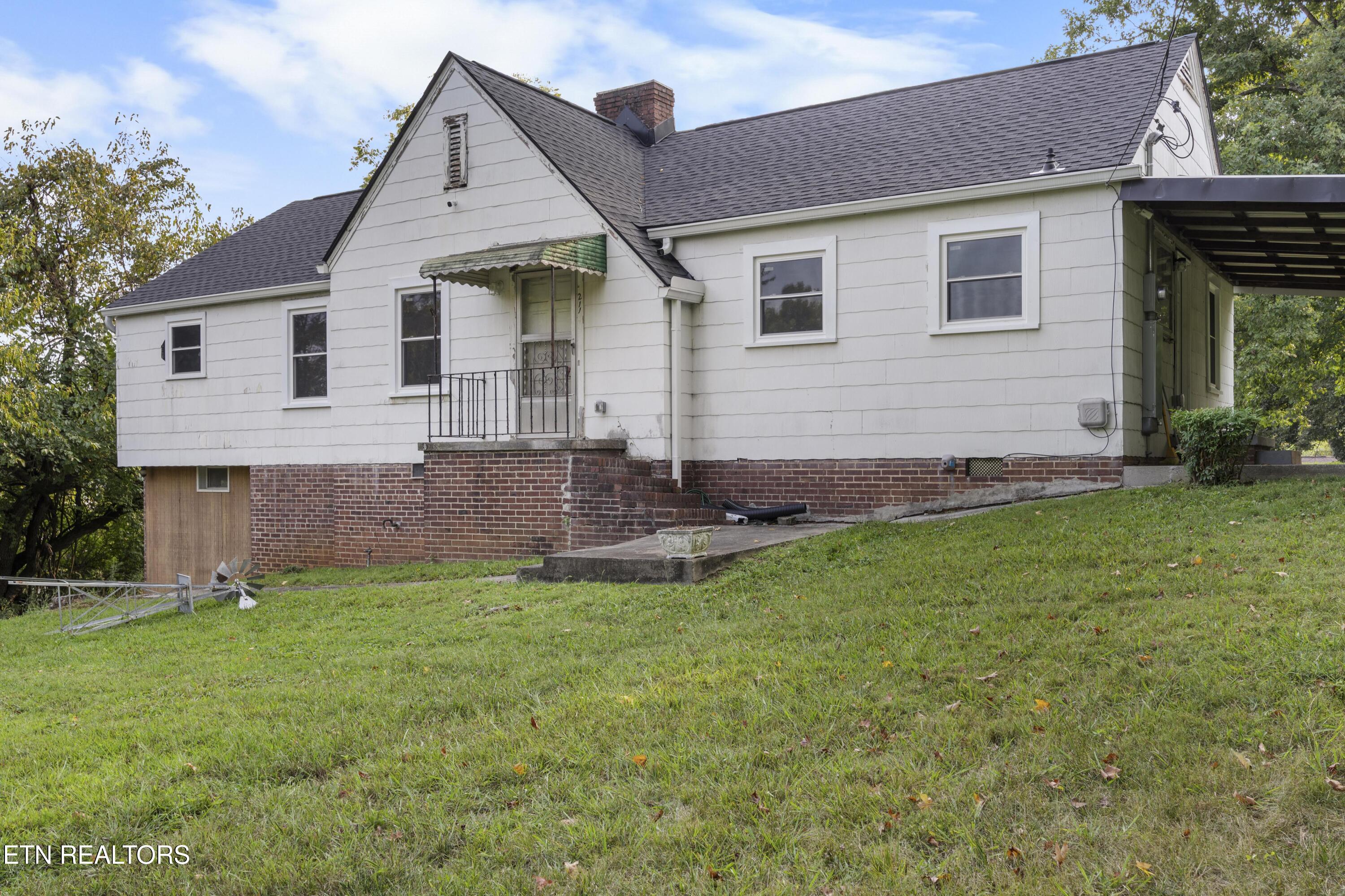 211 N Stooksbury Road Knoxville TN 37914