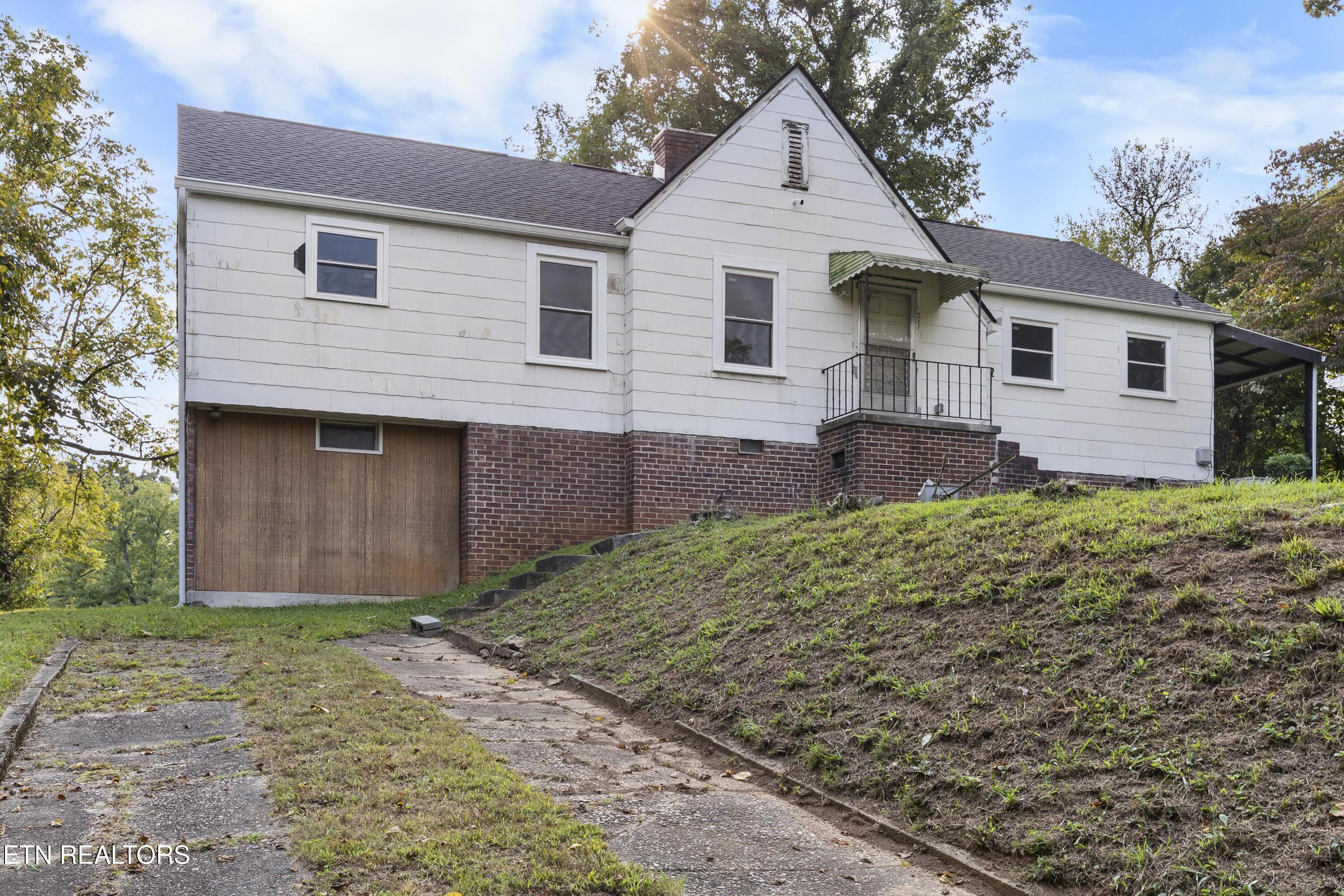 211 N Stooksbury Road Knoxville TN 37914