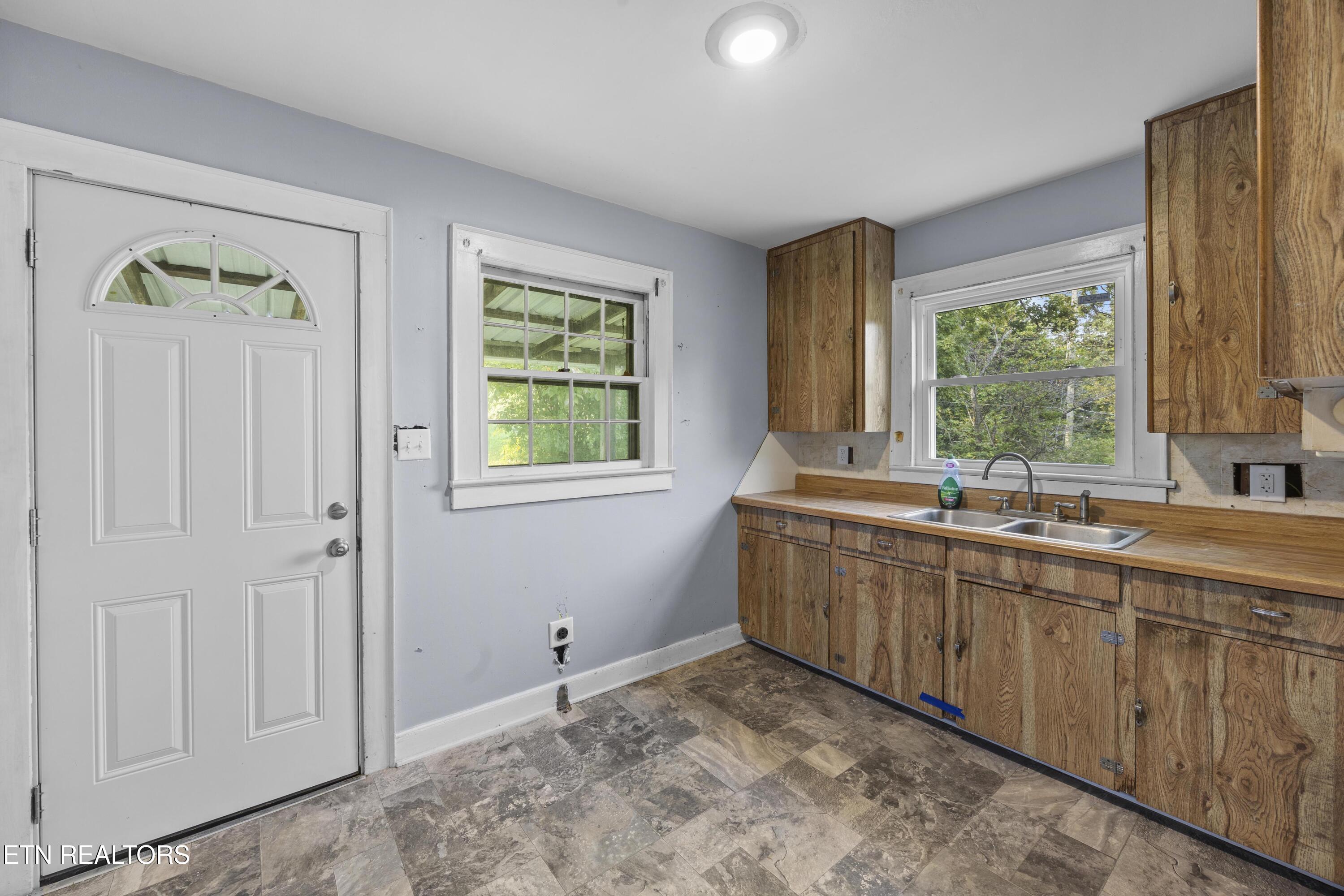 211 N Stooksbury Road Knoxville TN 37914