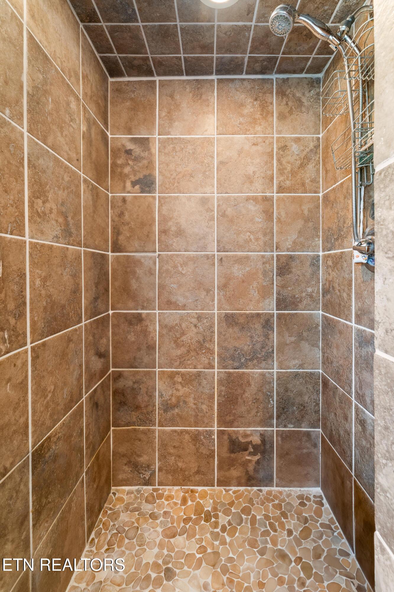 125 Hillcrest Drive Knoxville TN 37918