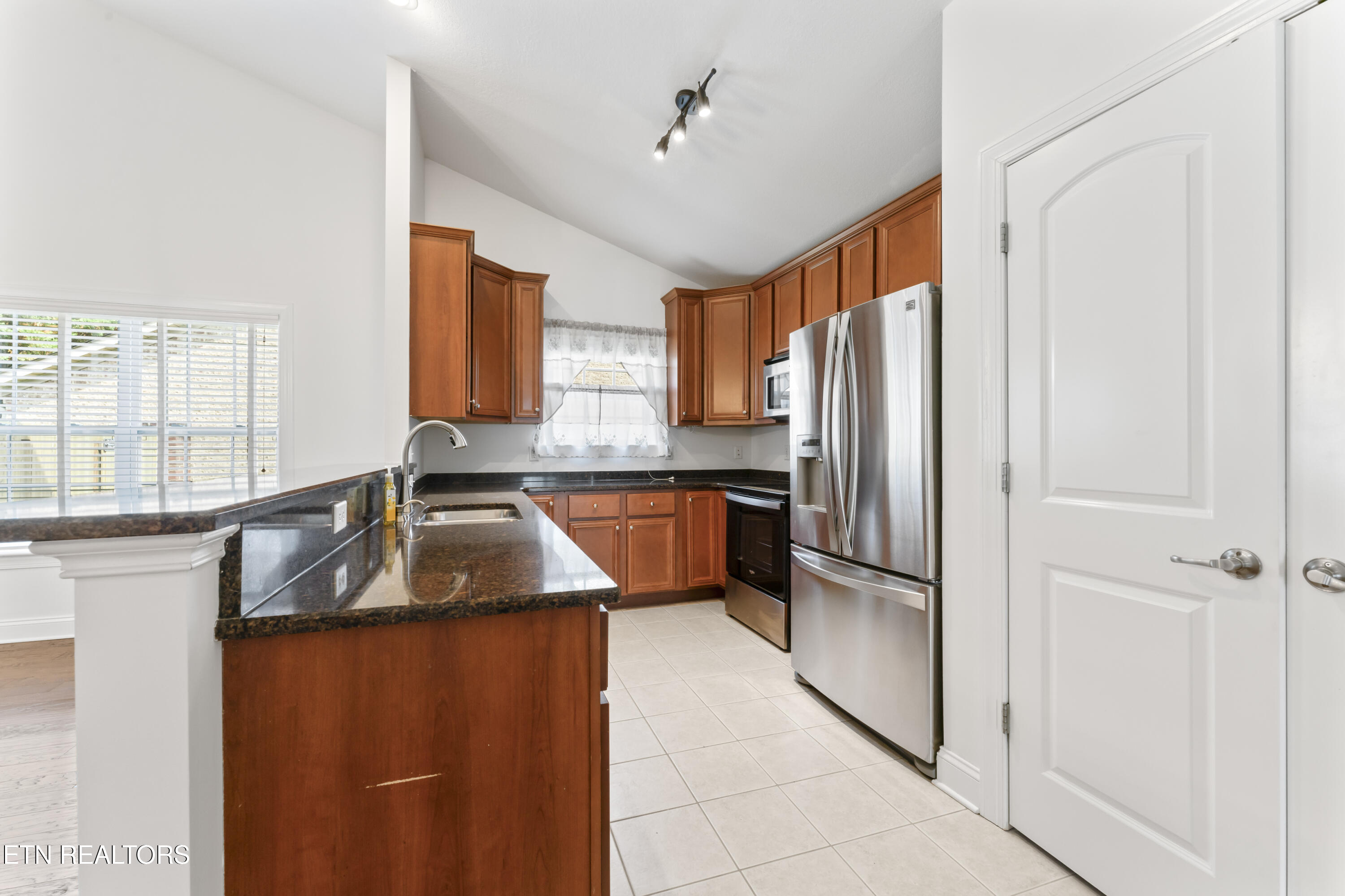 1709 Bonnie Roach Lane Knoxville TN 37922