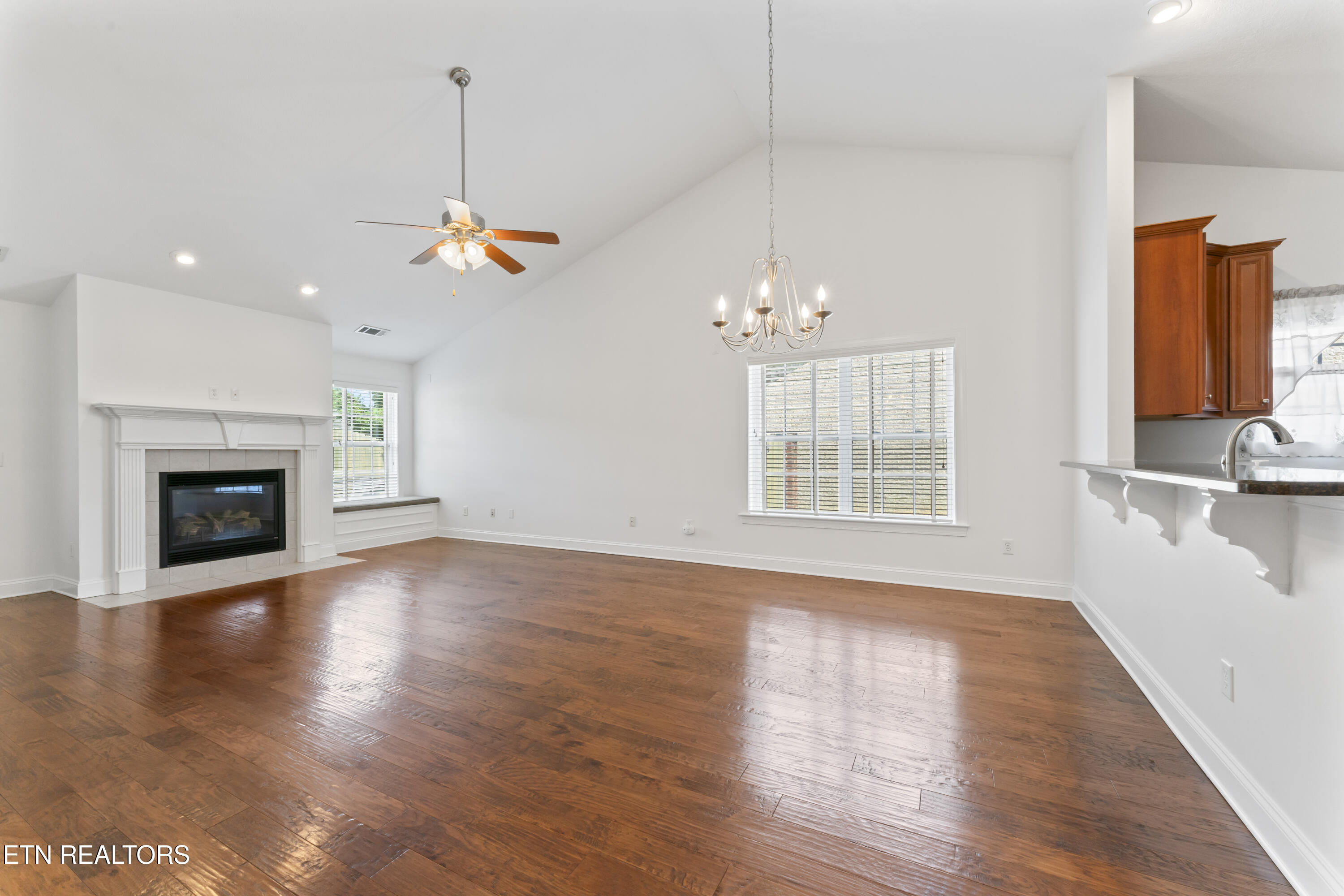 1709 Bonnie Roach Lane Knoxville TN 37922