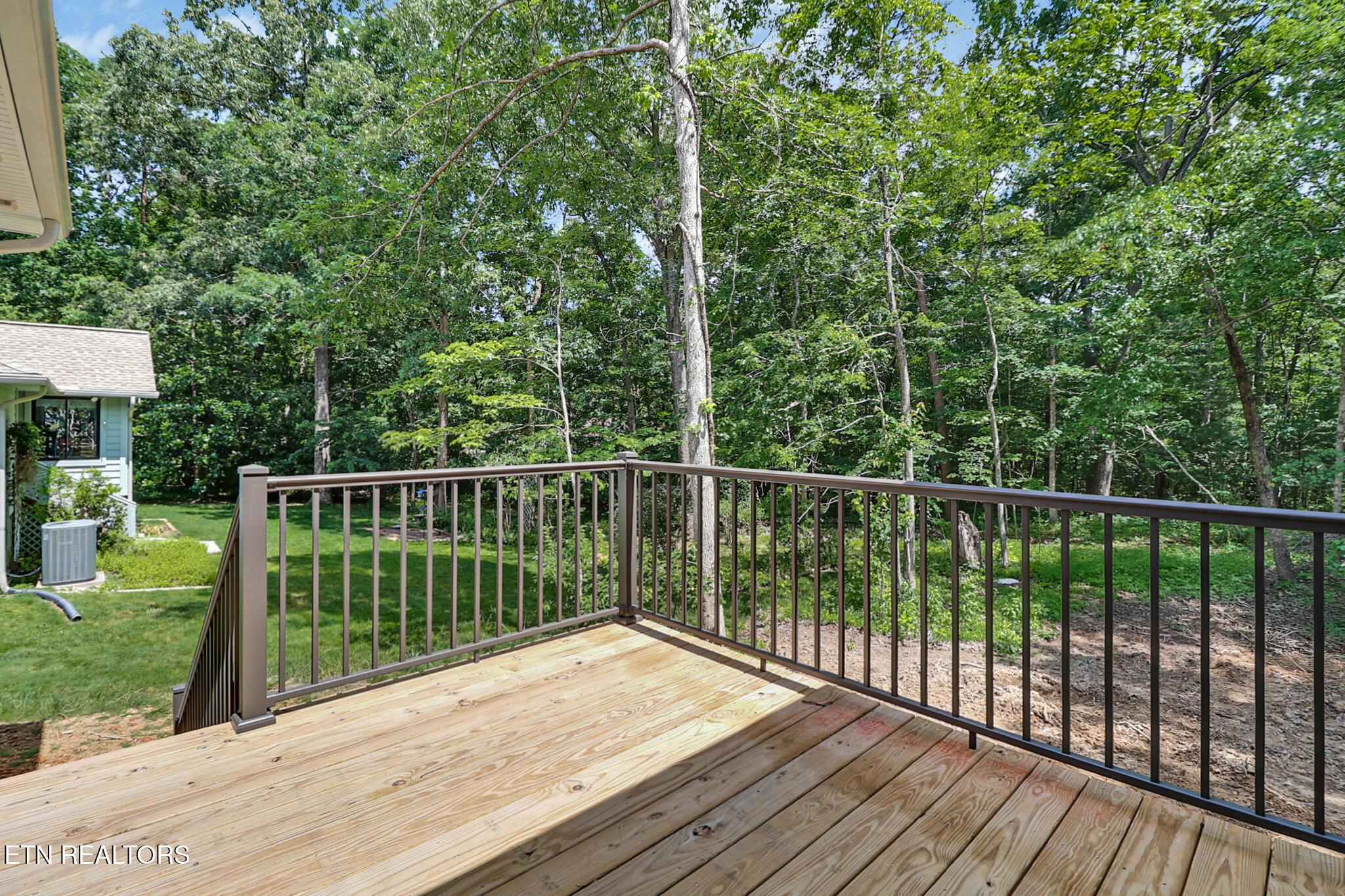 156 Pomeroy Drive Crossville TN 38558