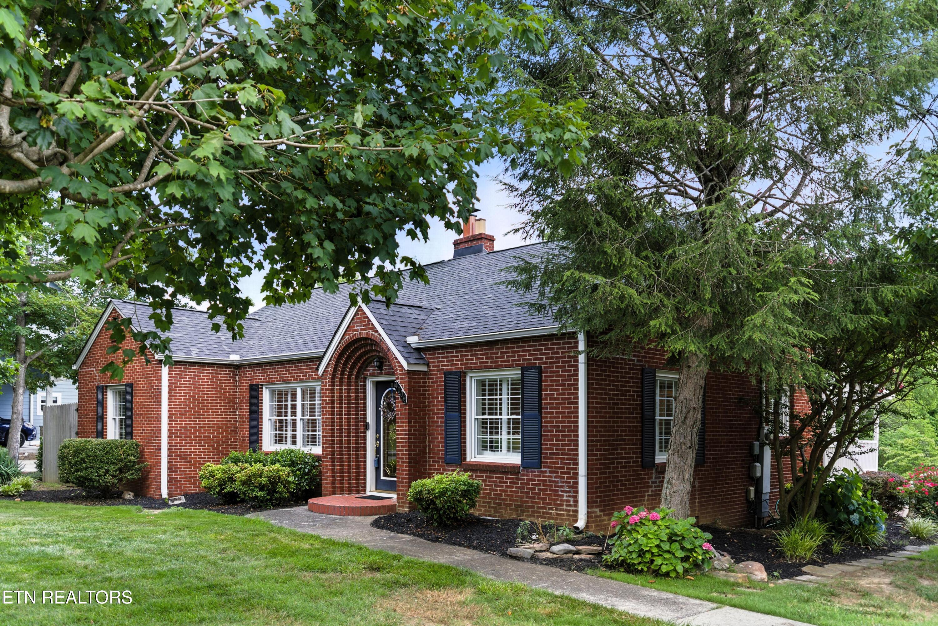 4000 Tazewell Pike Knoxville TN 37918