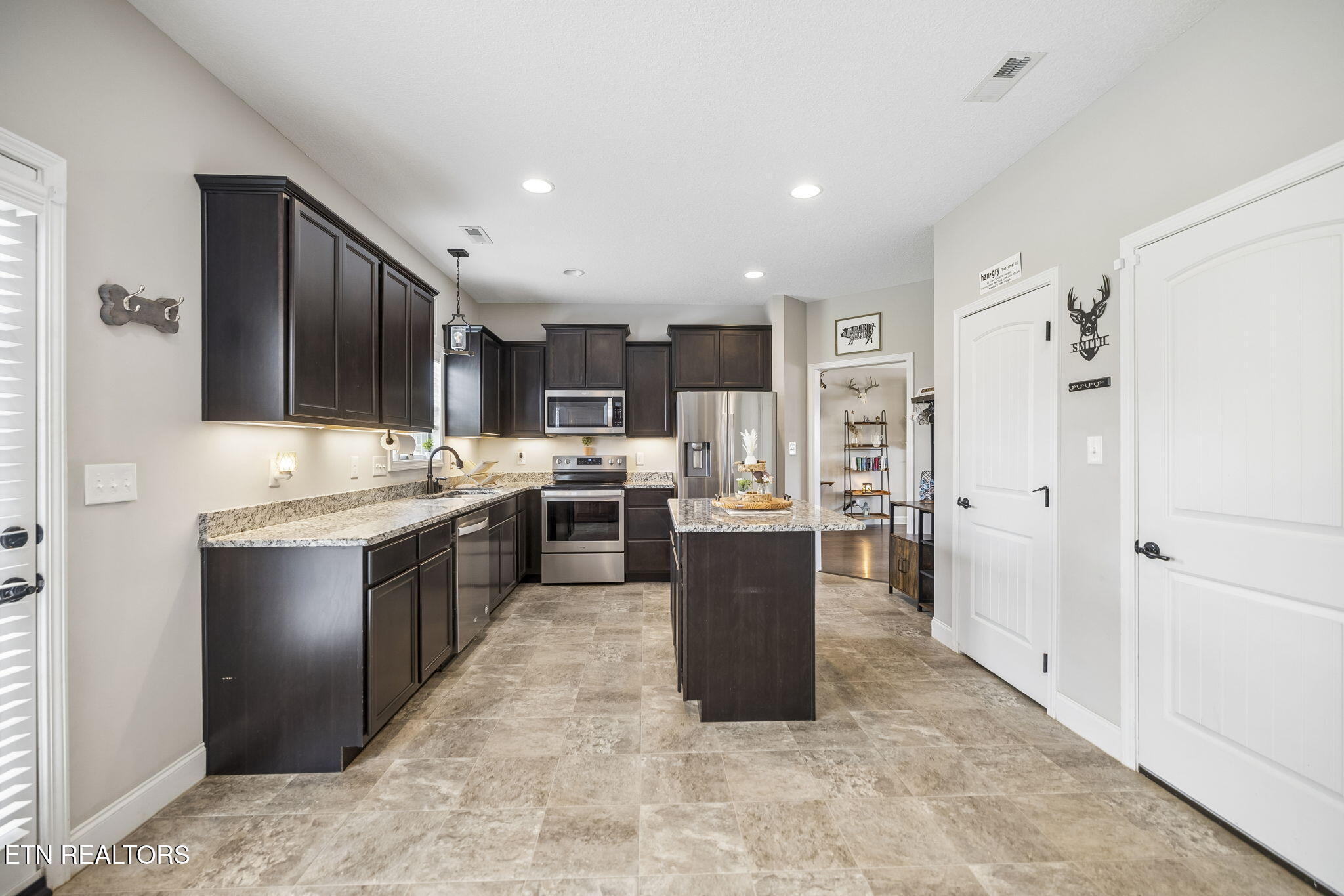 3106 Starling Drive Maryville TN 37803