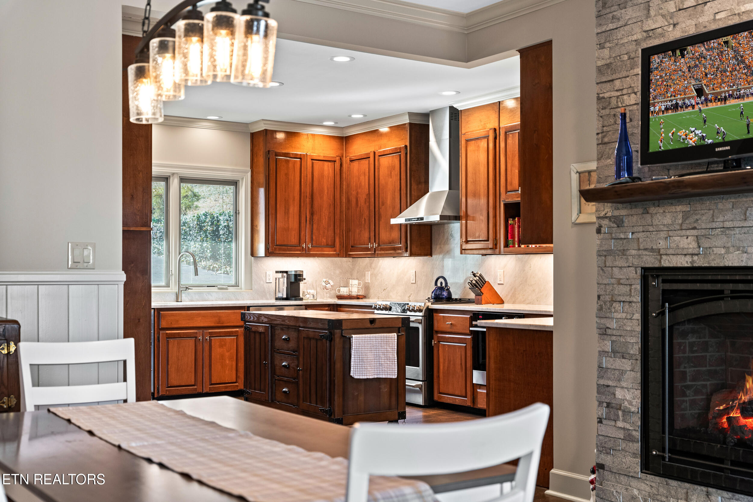 2304 Lakemoor Drive Knoxville TN 37920