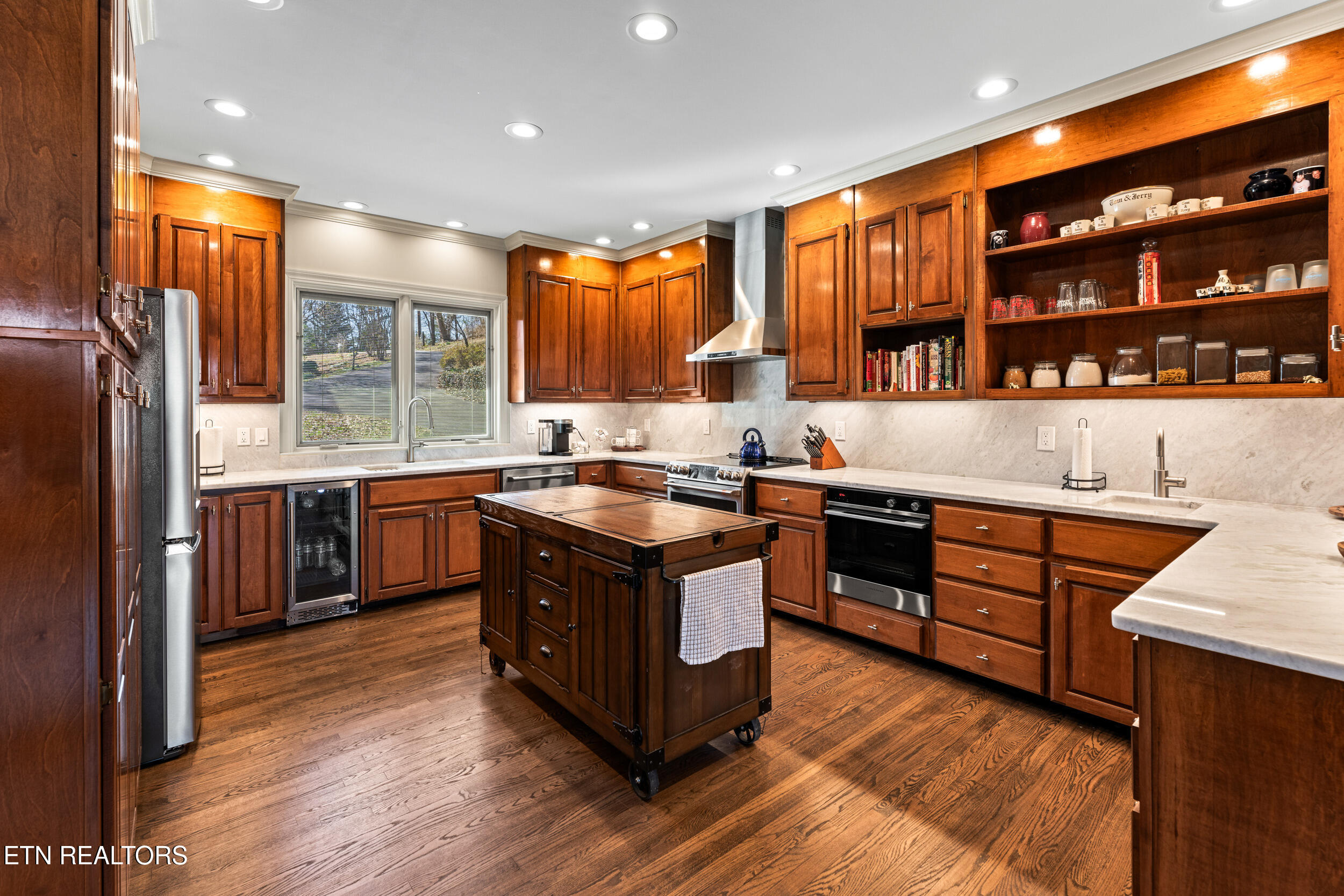 2304 Lakemoor Drive Knoxville TN 37920