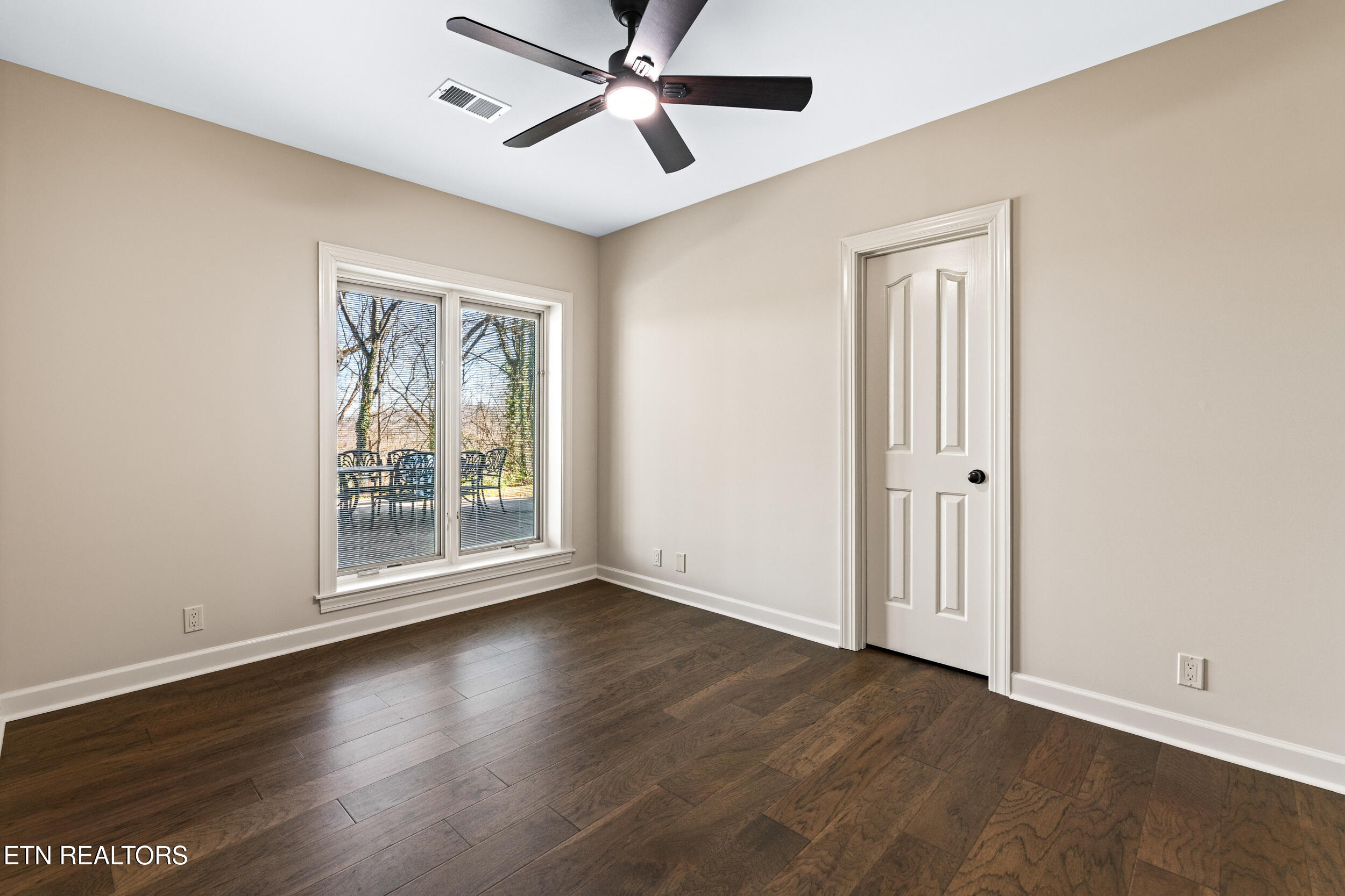 2304 Lakemoor Drive Knoxville TN 37920