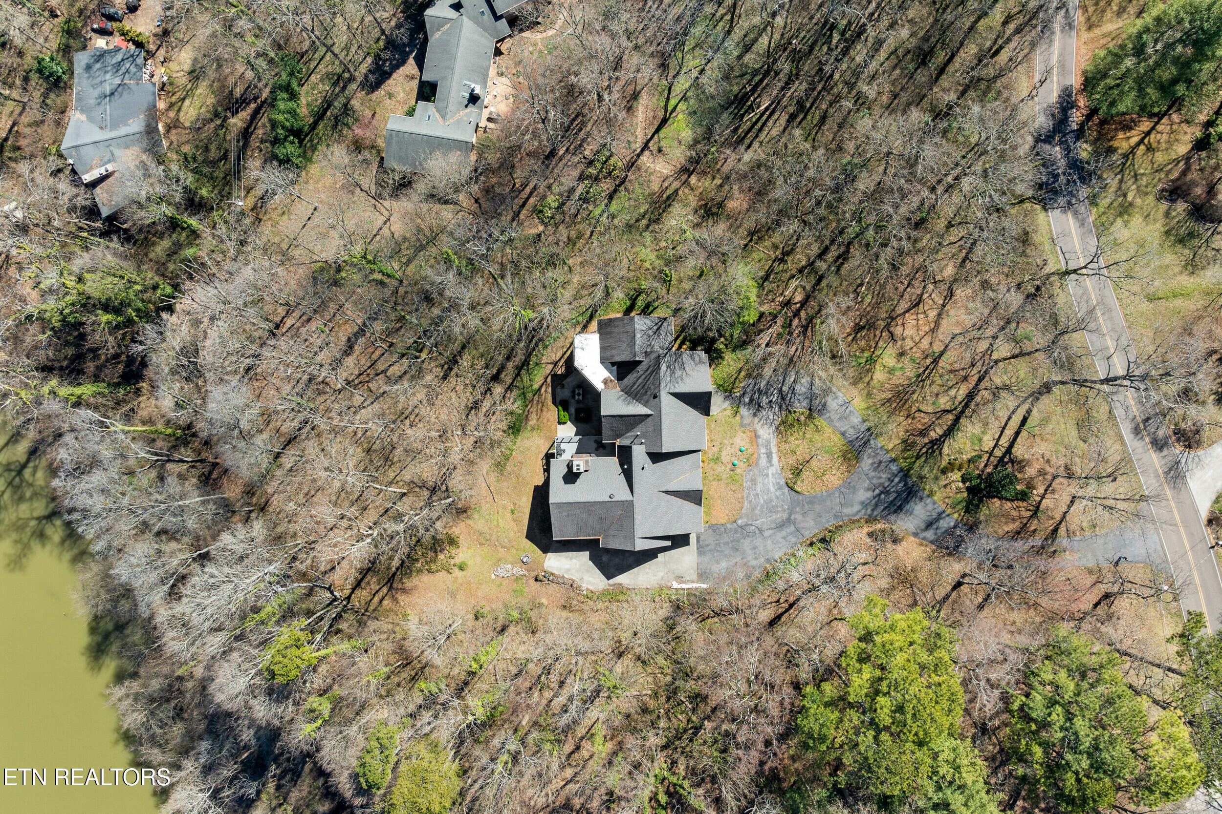 2304 Lakemoor Drive Knoxville TN 37920