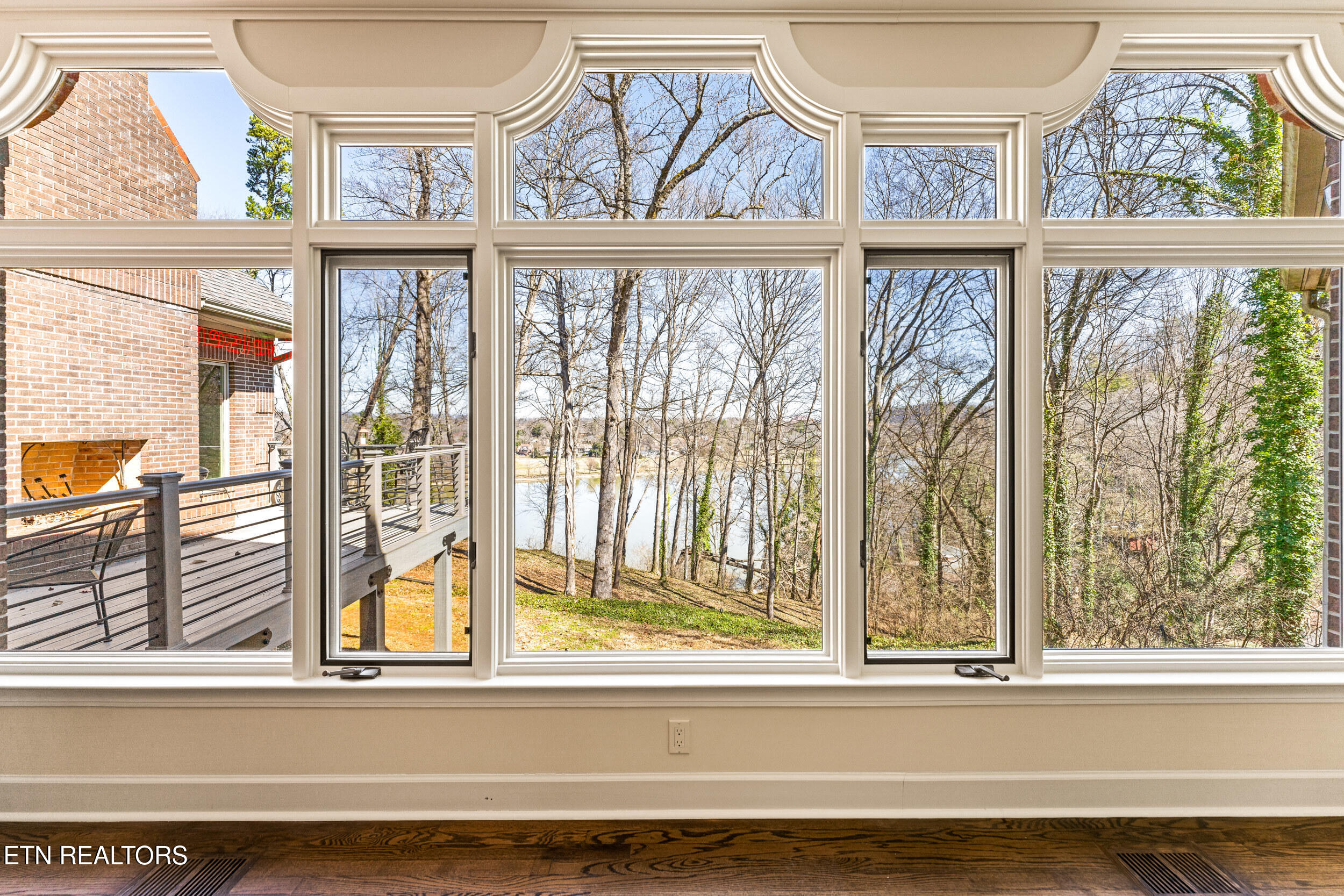 2304 Lakemoor Drive Knoxville TN 37920