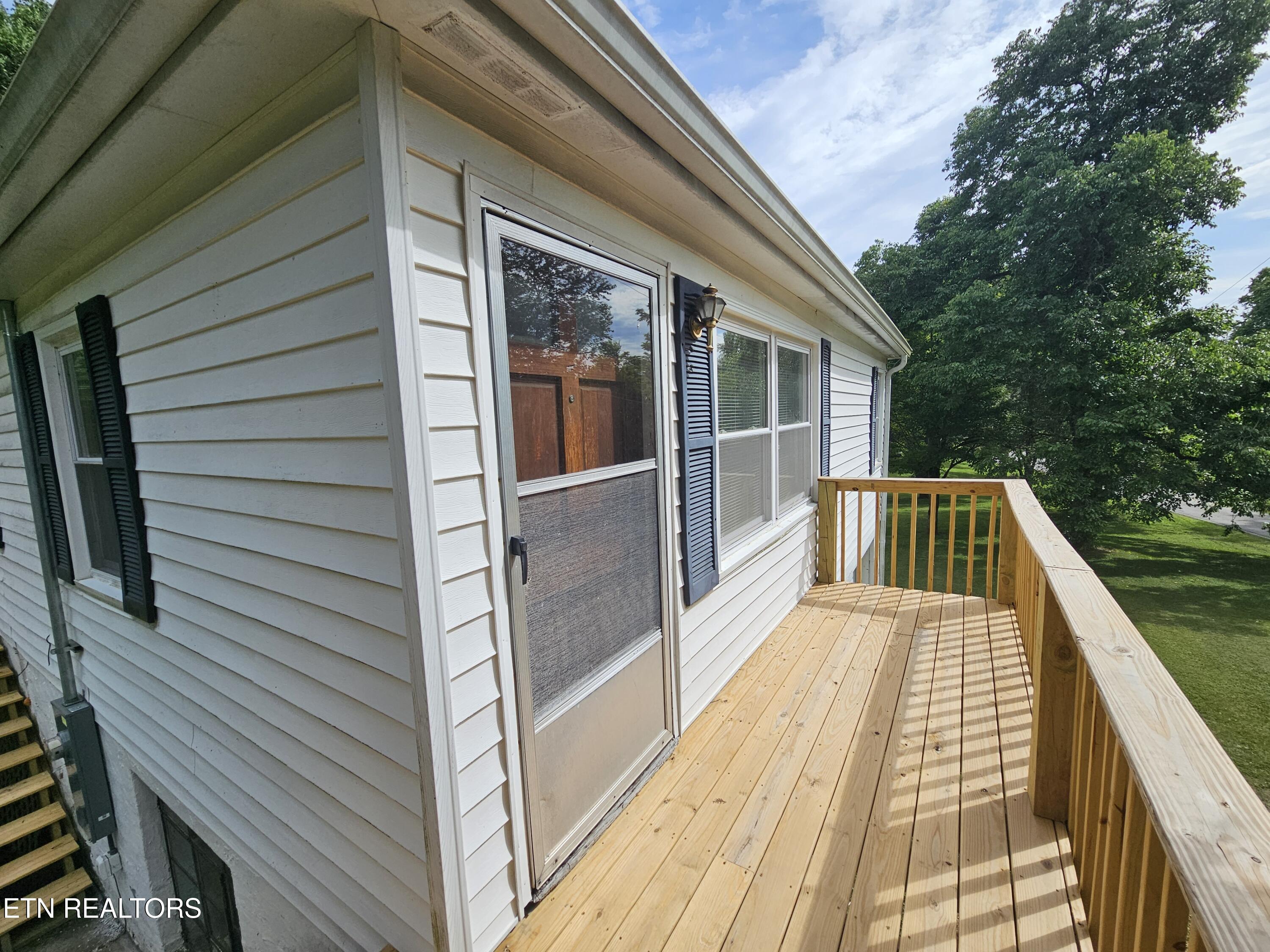 1345 Blockhouse Valley Road Clinton TN 37716