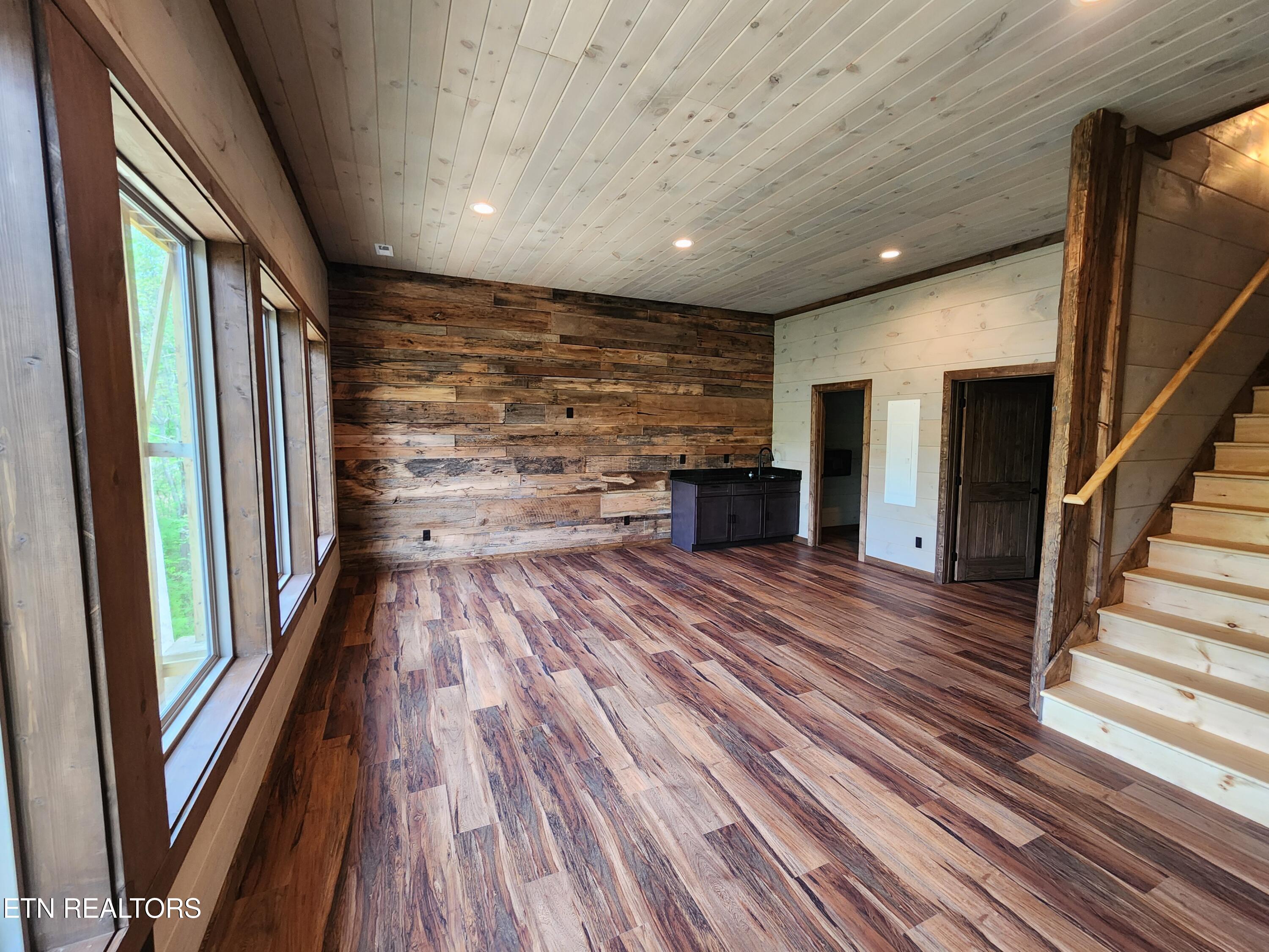 2733 Dogwood Loop Drive Sevierville TN 37876