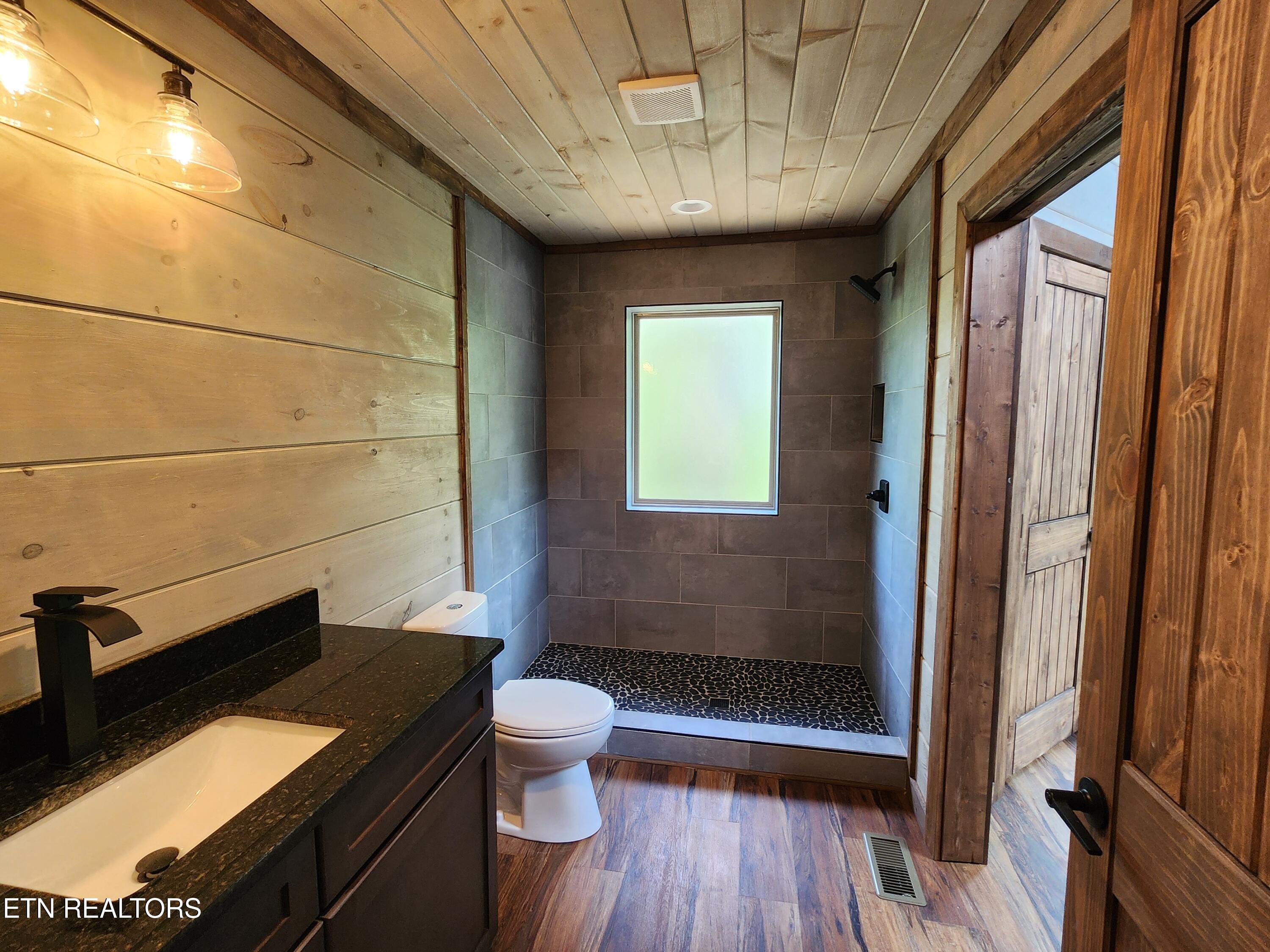 2733 Dogwood Loop Drive Sevierville TN 37876