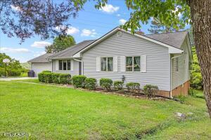 2522 Cindy Street Athens TN 37303