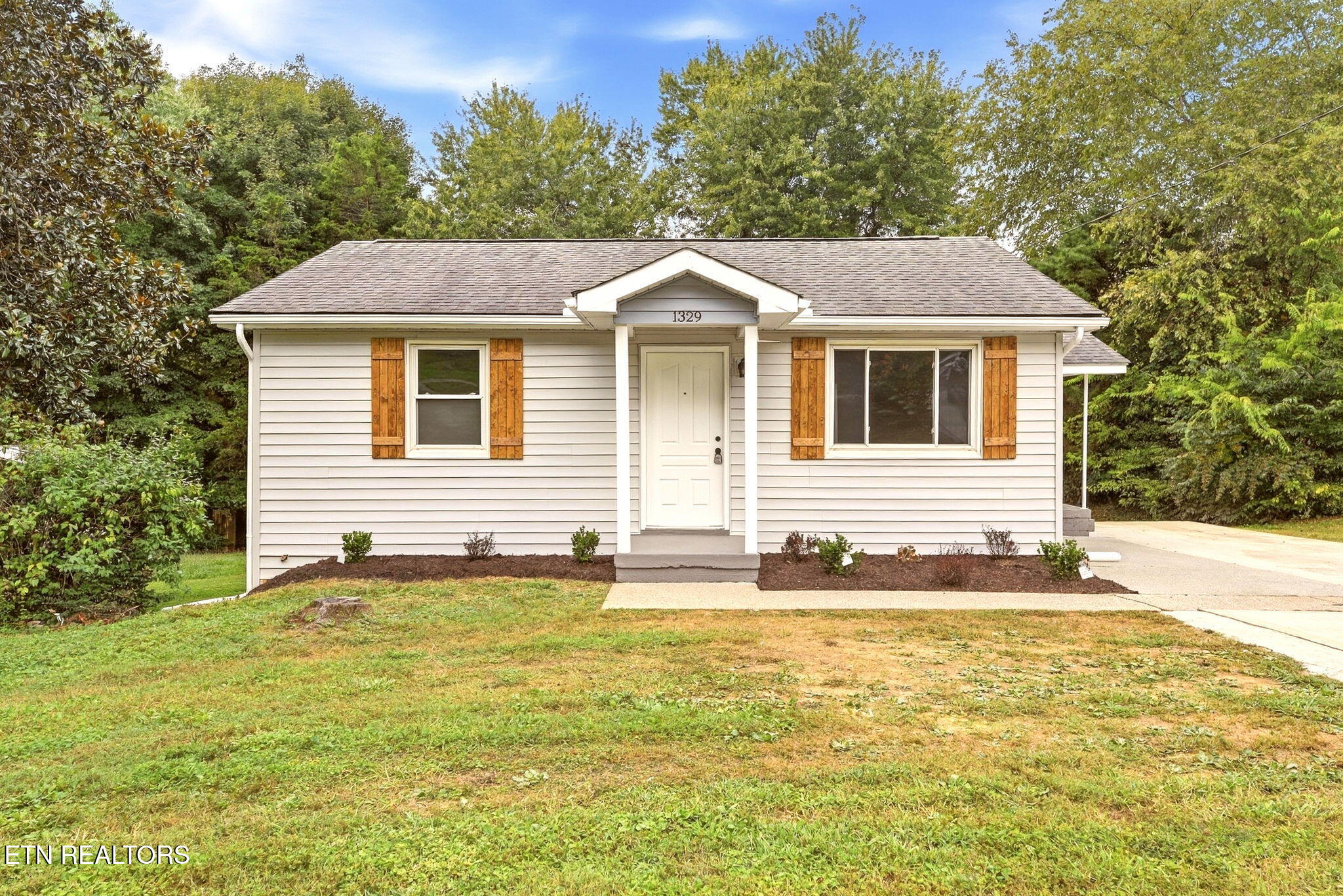 1329 Francis Road Knoxville TN 37909