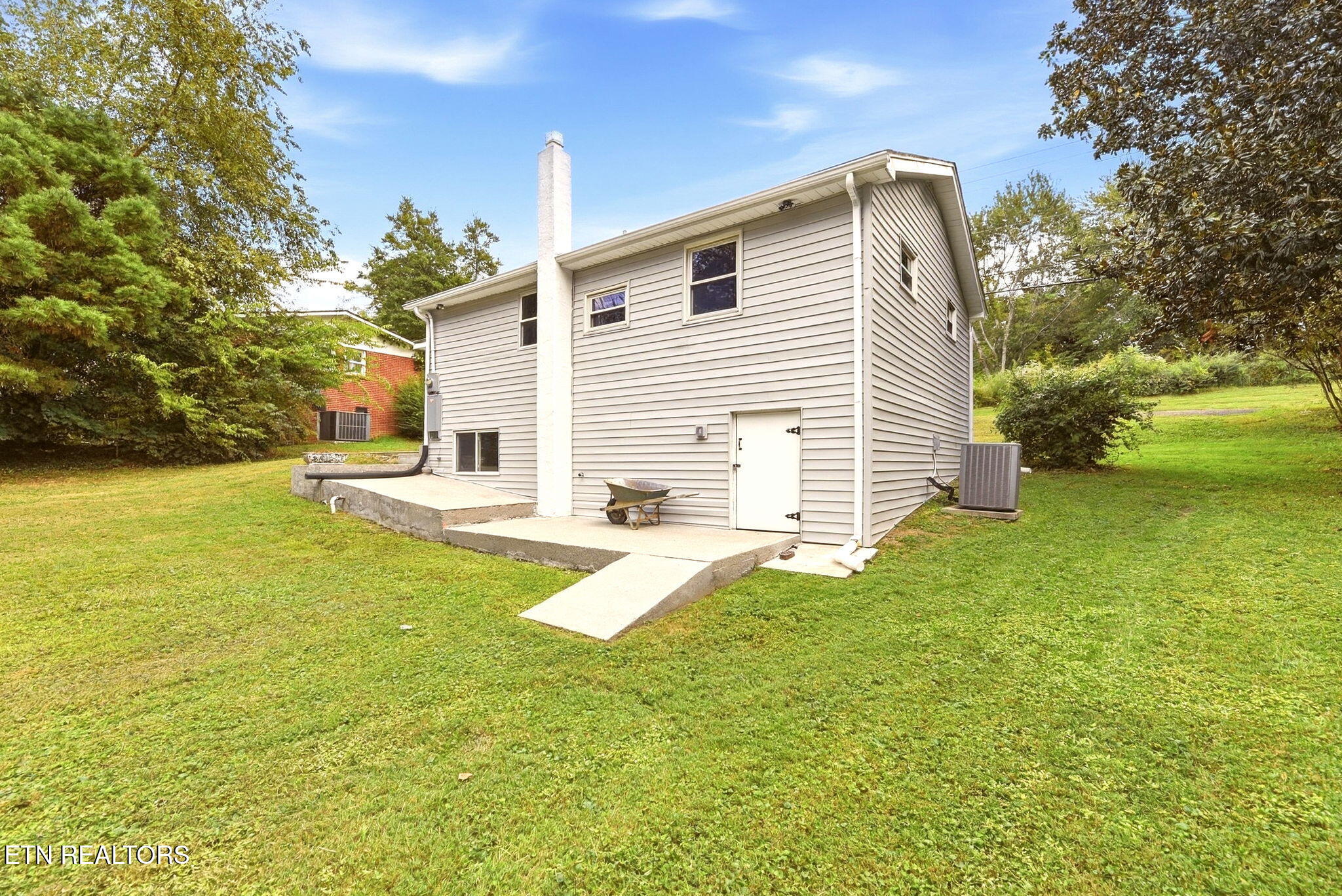 1329 Francis Road Knoxville TN 37909