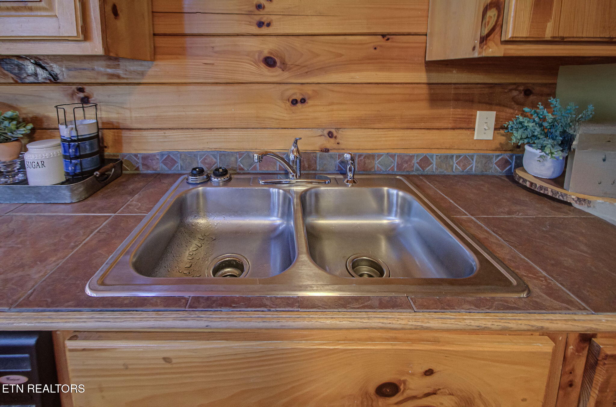 1548 Rainbow Ridge Way Sevierville TN 37862