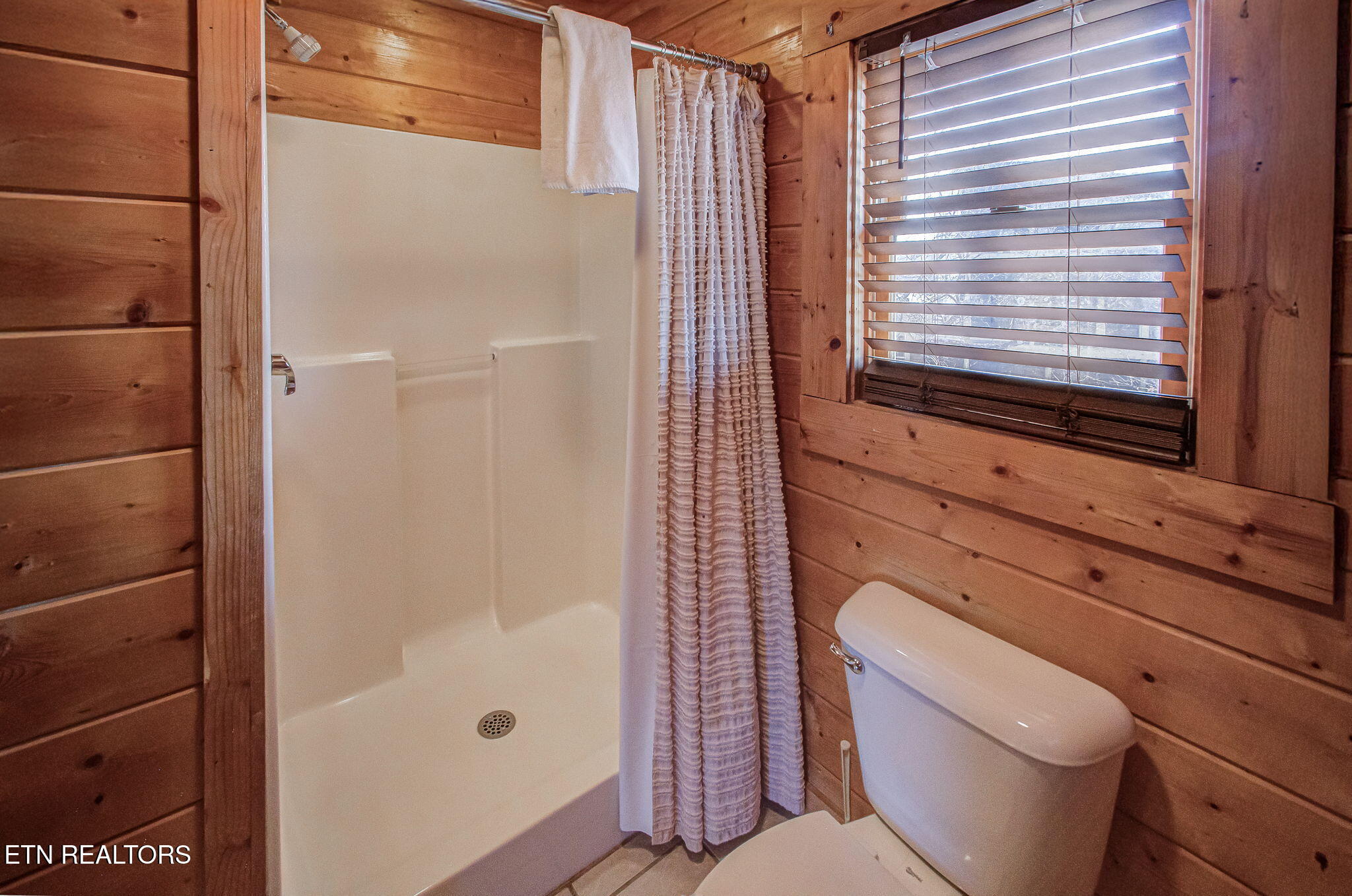 1548 Rainbow Ridge Way Sevierville TN 37862
